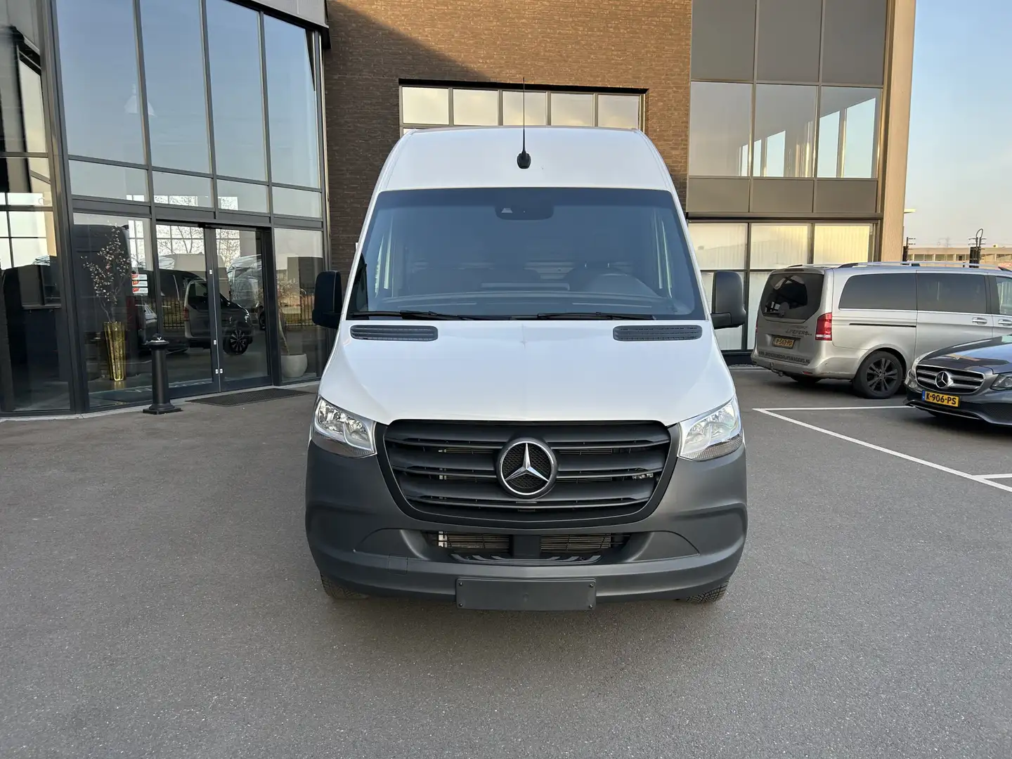 Mercedes-Benz Sprinter 317 CDI L3 H2 3500KG Trekhaak / MBUX / Camera / Na Wit - 2