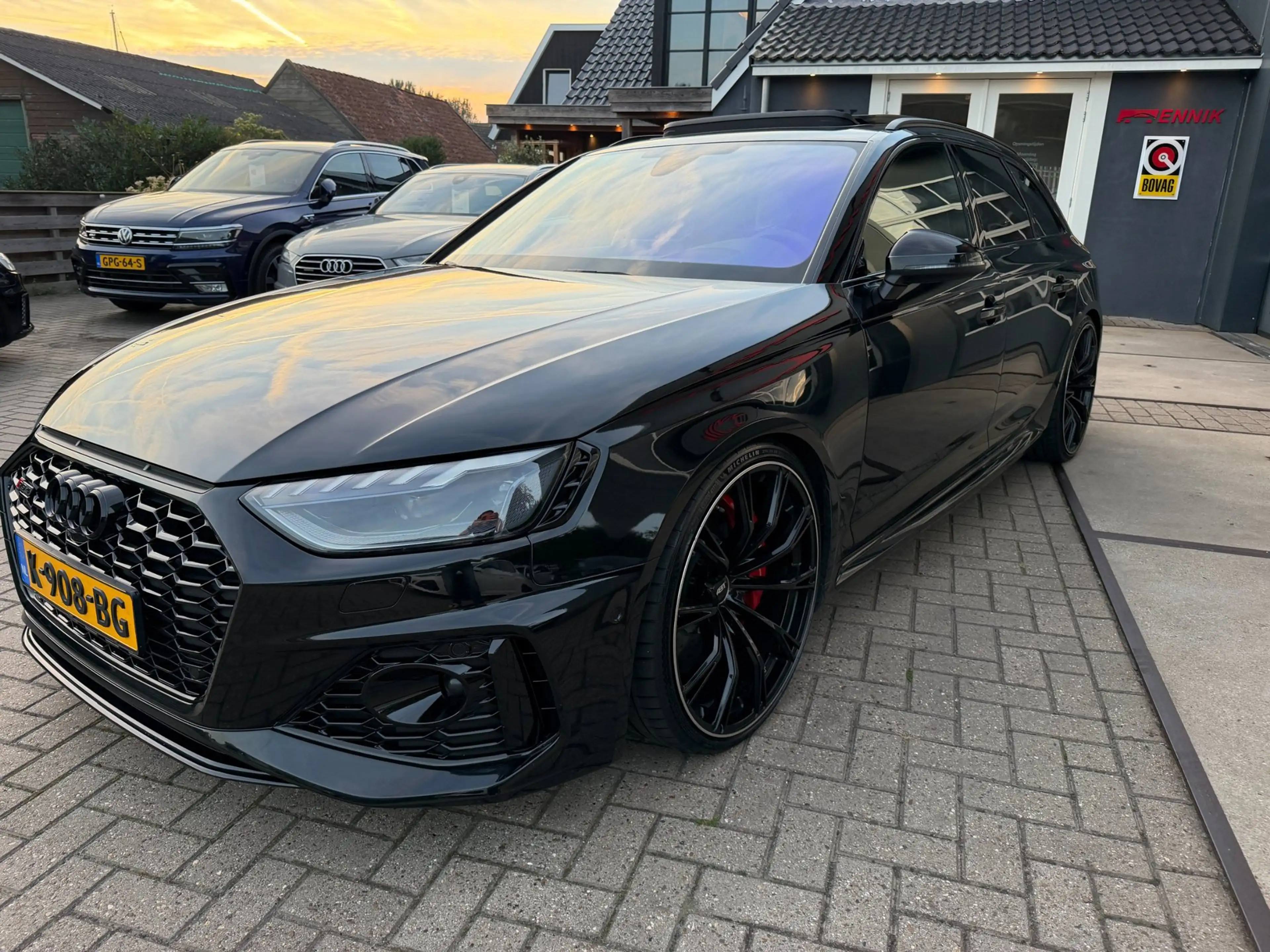 Audi RS4 A4 Avant 2.9 TFSI quattro / Pano / Keramisch / ABT — photo 16