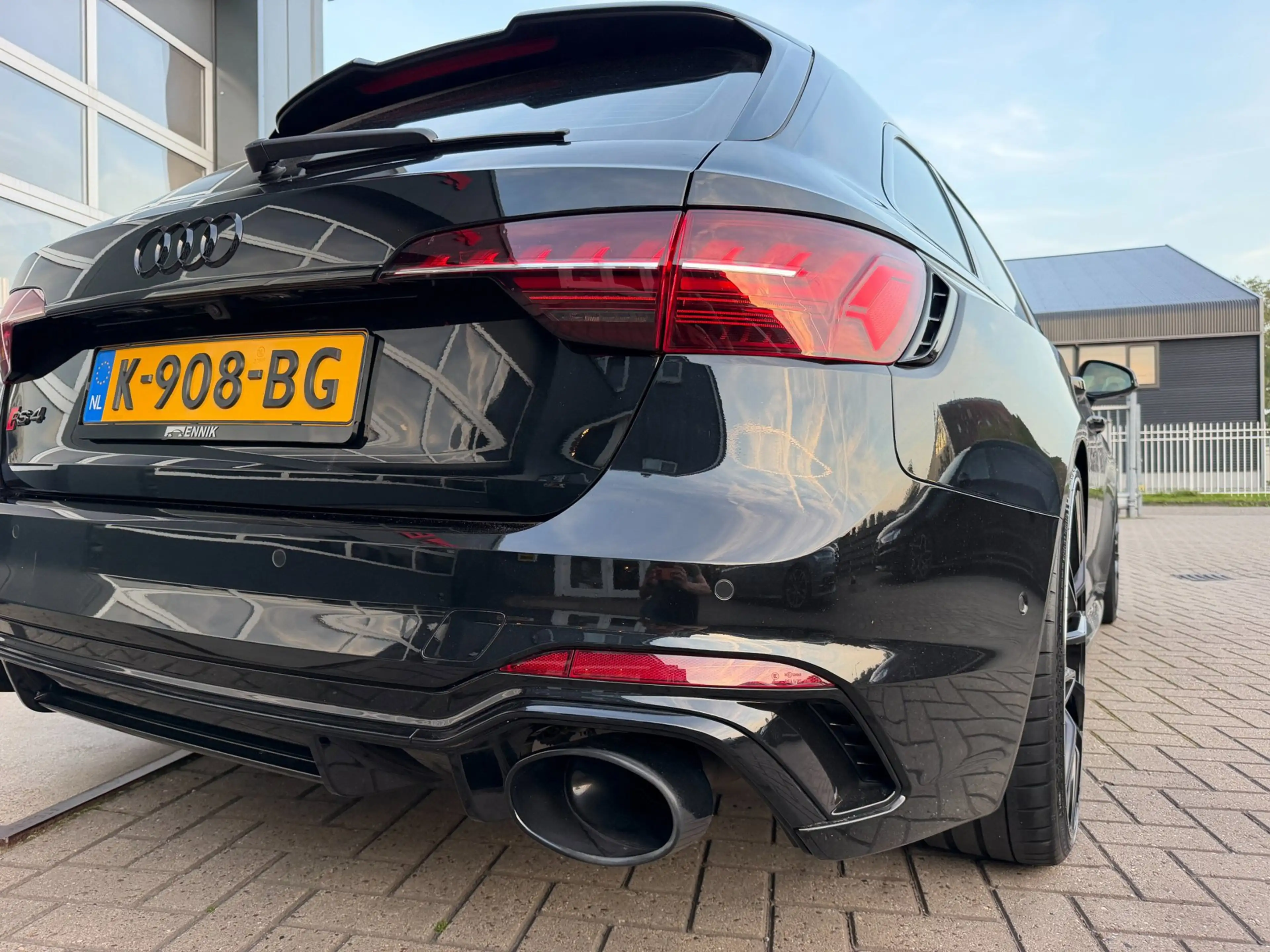 Audi RS4 A4 Avant 2.9 TFSI quattro / Pano / Keramisch / ABT — photo 26