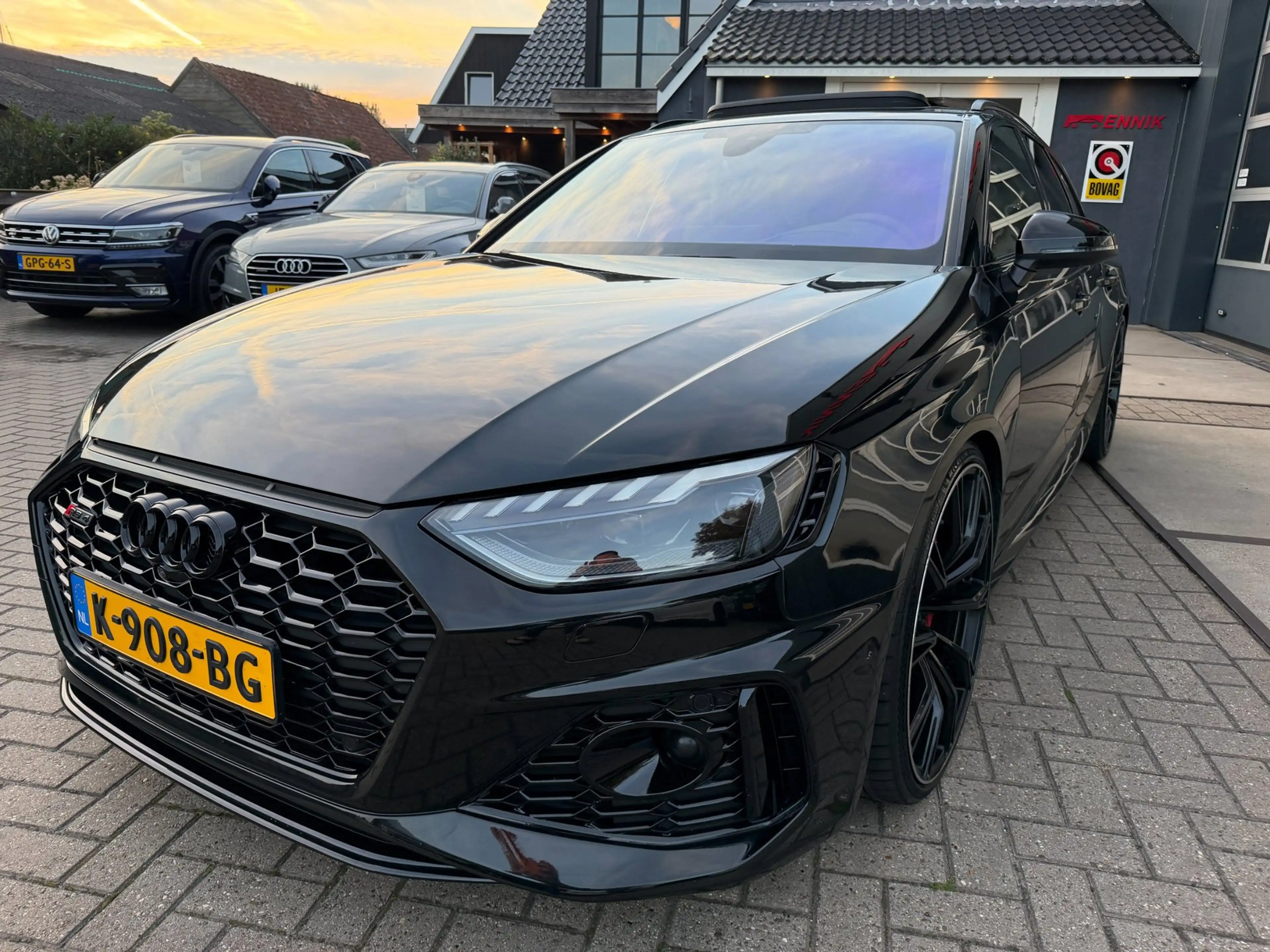 Audi RS4 A4 Avant 2.9 TFSI quattro / Pano / Keramisch / ABT — photo 17