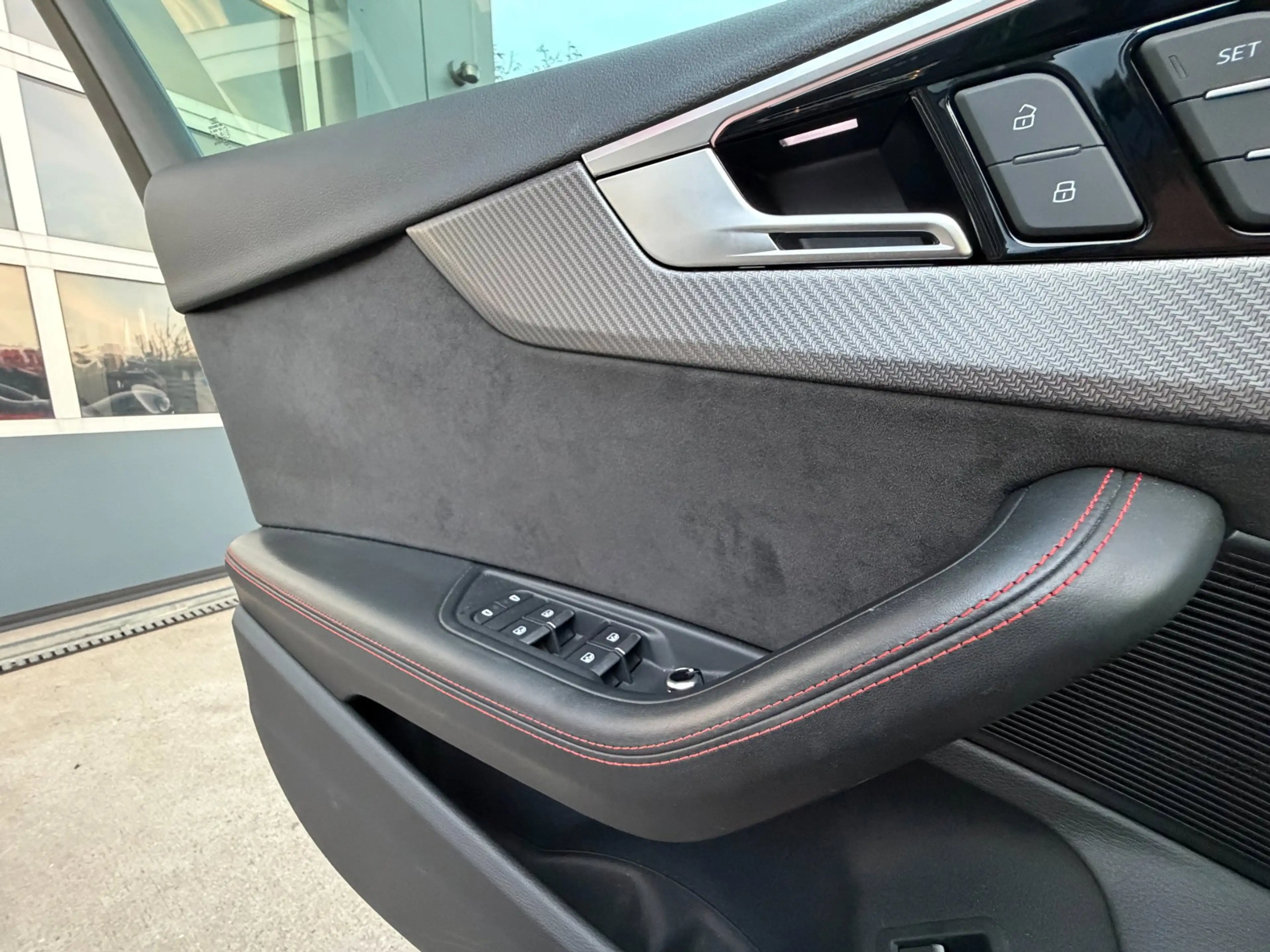 Audi RS4 A4 Avant 2.9 TFSI quattro / Pano / Keramisch / ABT — photo 36