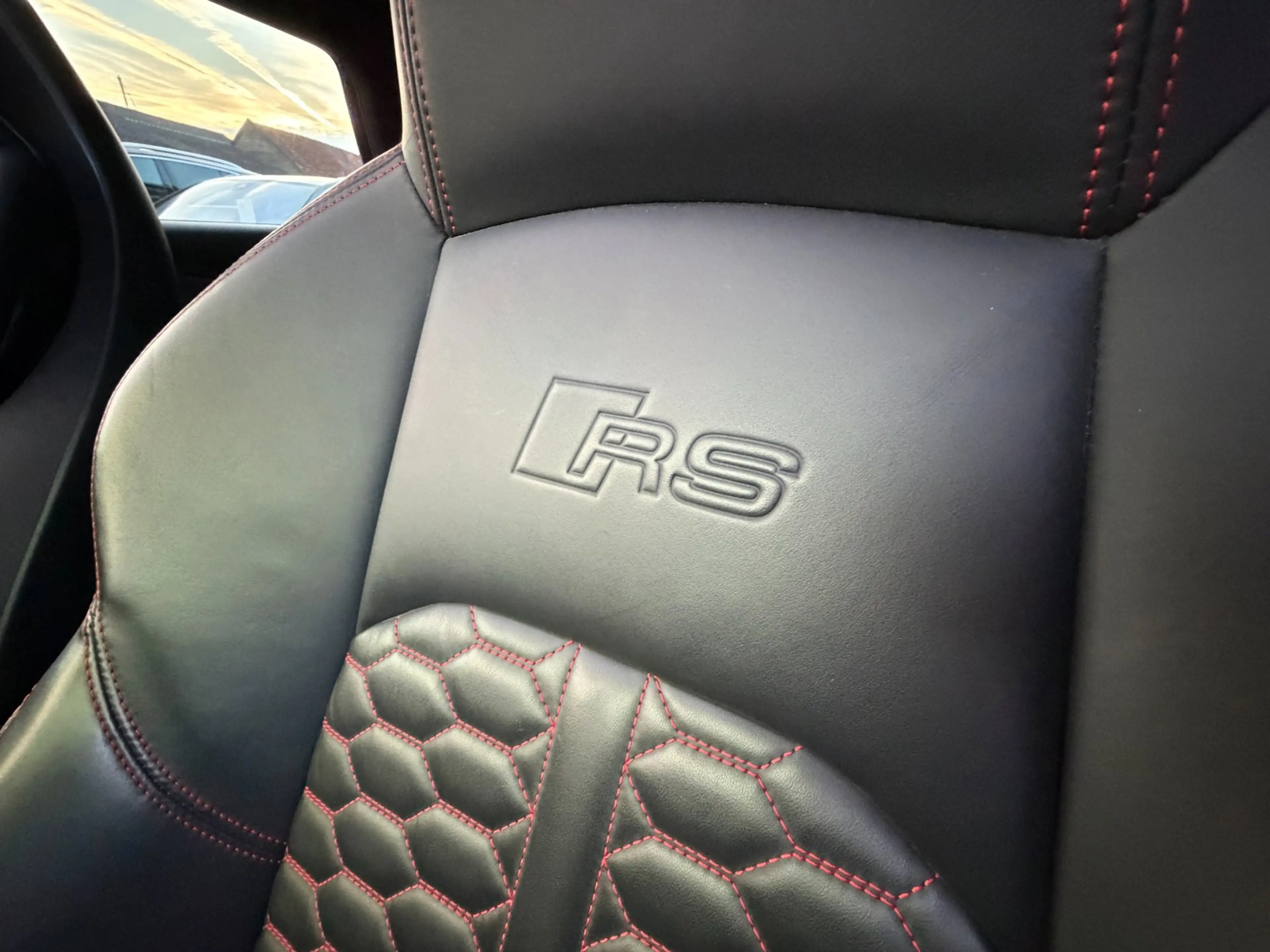 Audi RS4 A4 Avant 2.9 TFSI quattro / Pano / Keramisch / ABT — photo 32