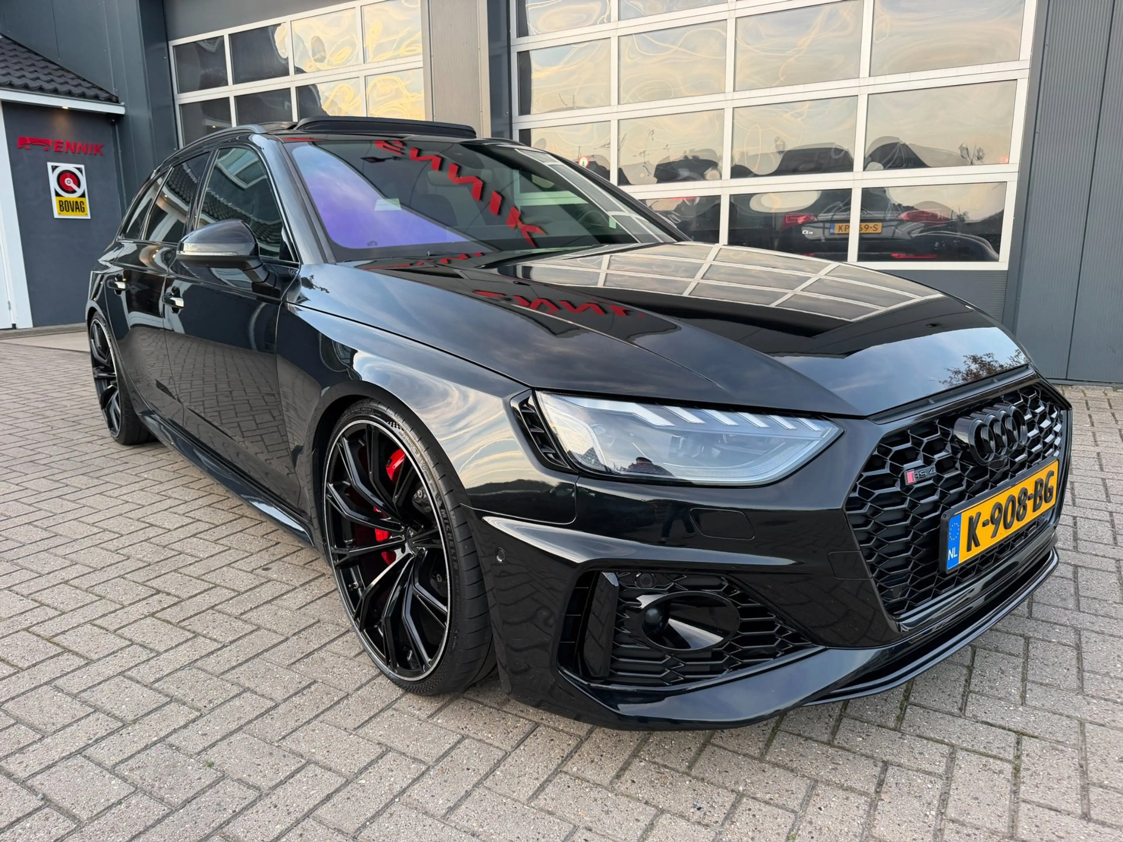 Audi RS4 A4 Avant 2.9 TFSI quattro / Pano / Keramisch / ABT — photo 2
