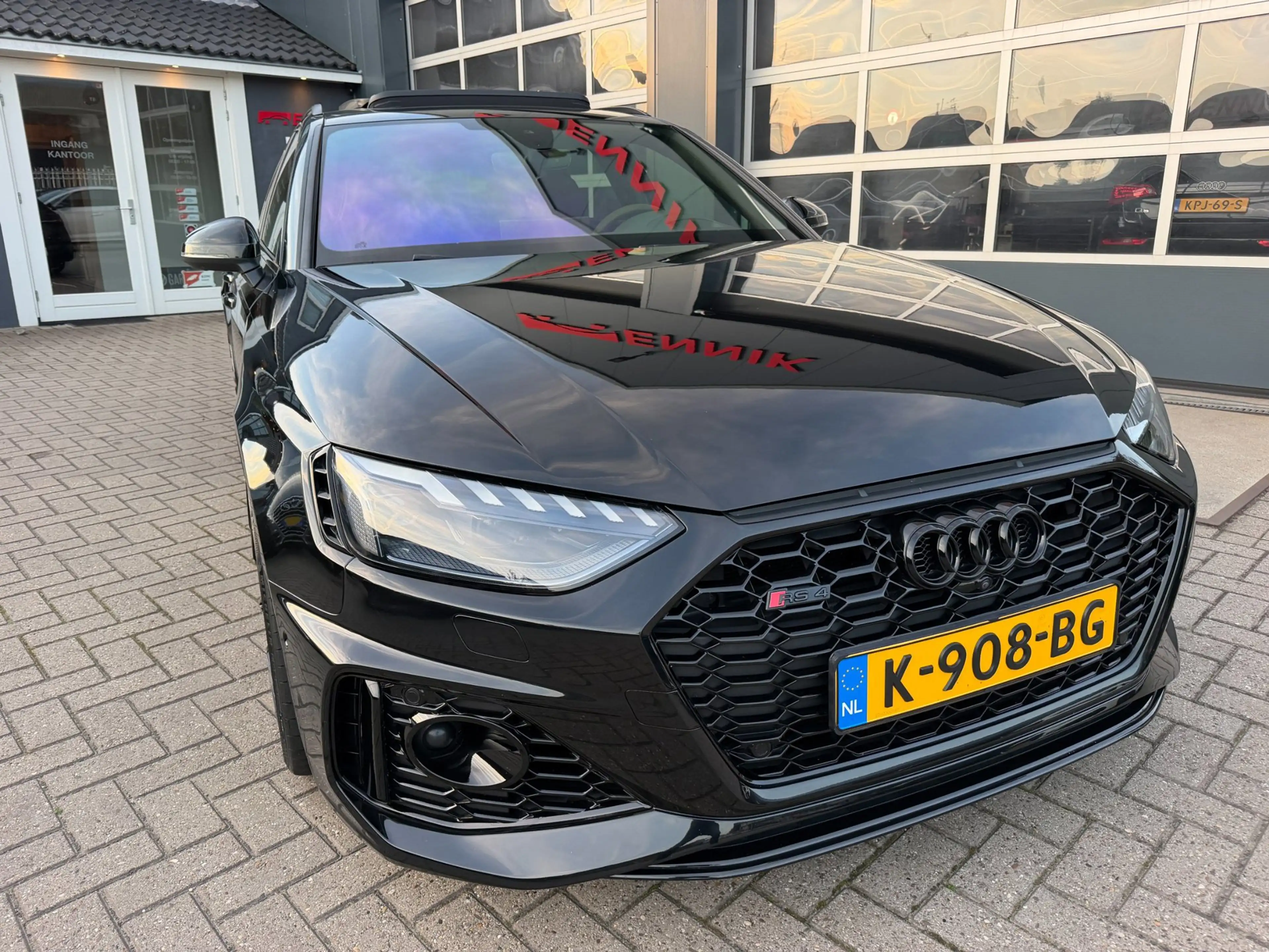 Audi RS4 A4 Avant 2.9 TFSI quattro / Pano / Keramisch / ABT — photo 3