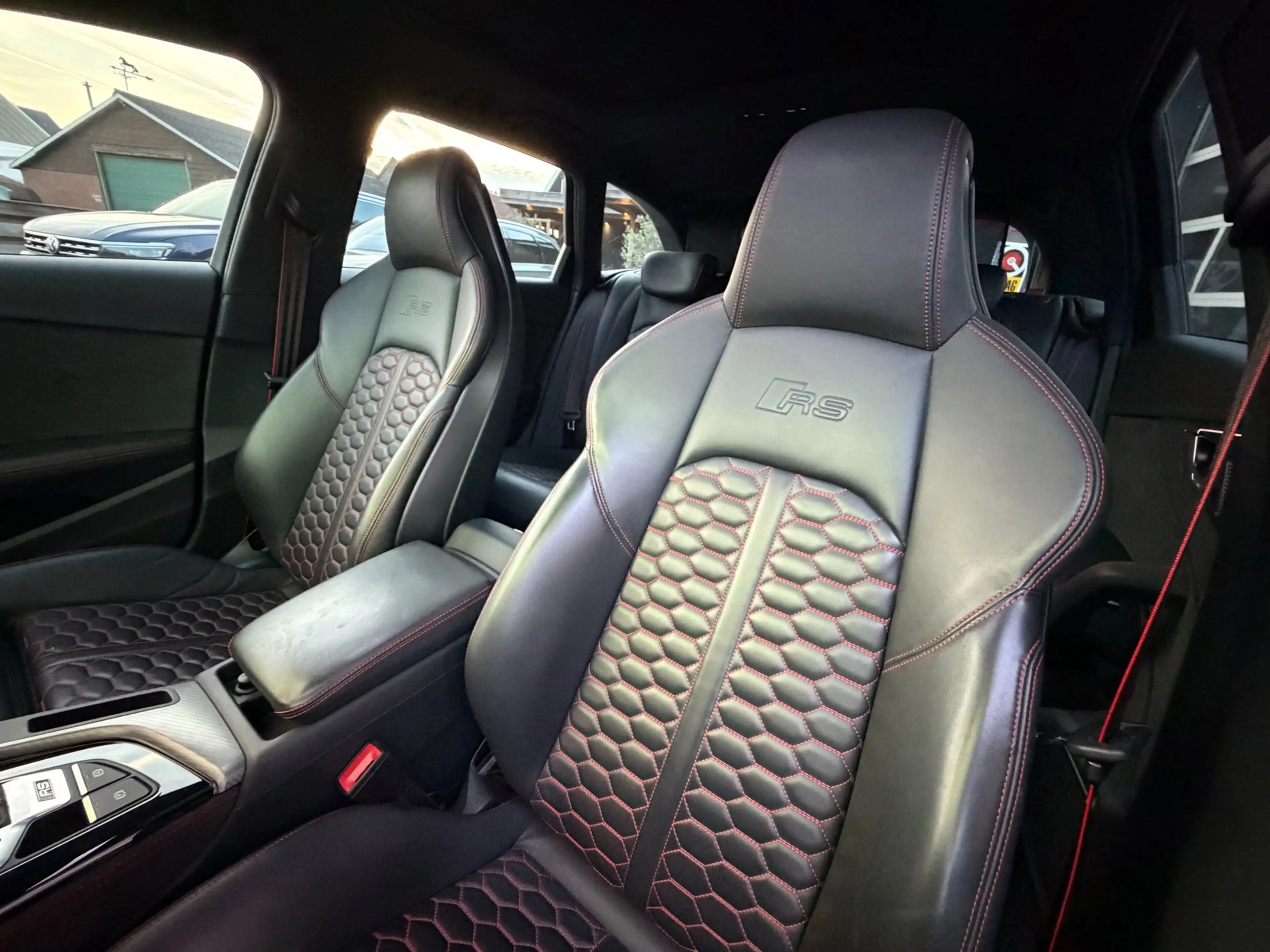 Audi RS4 A4 Avant 2.9 TFSI quattro / Pano / Keramisch / ABT — photo 31
