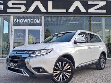 Outlander 2.0i 2WD Diamond Edition 7S CVT/BOITE AUTO/GARANTIE