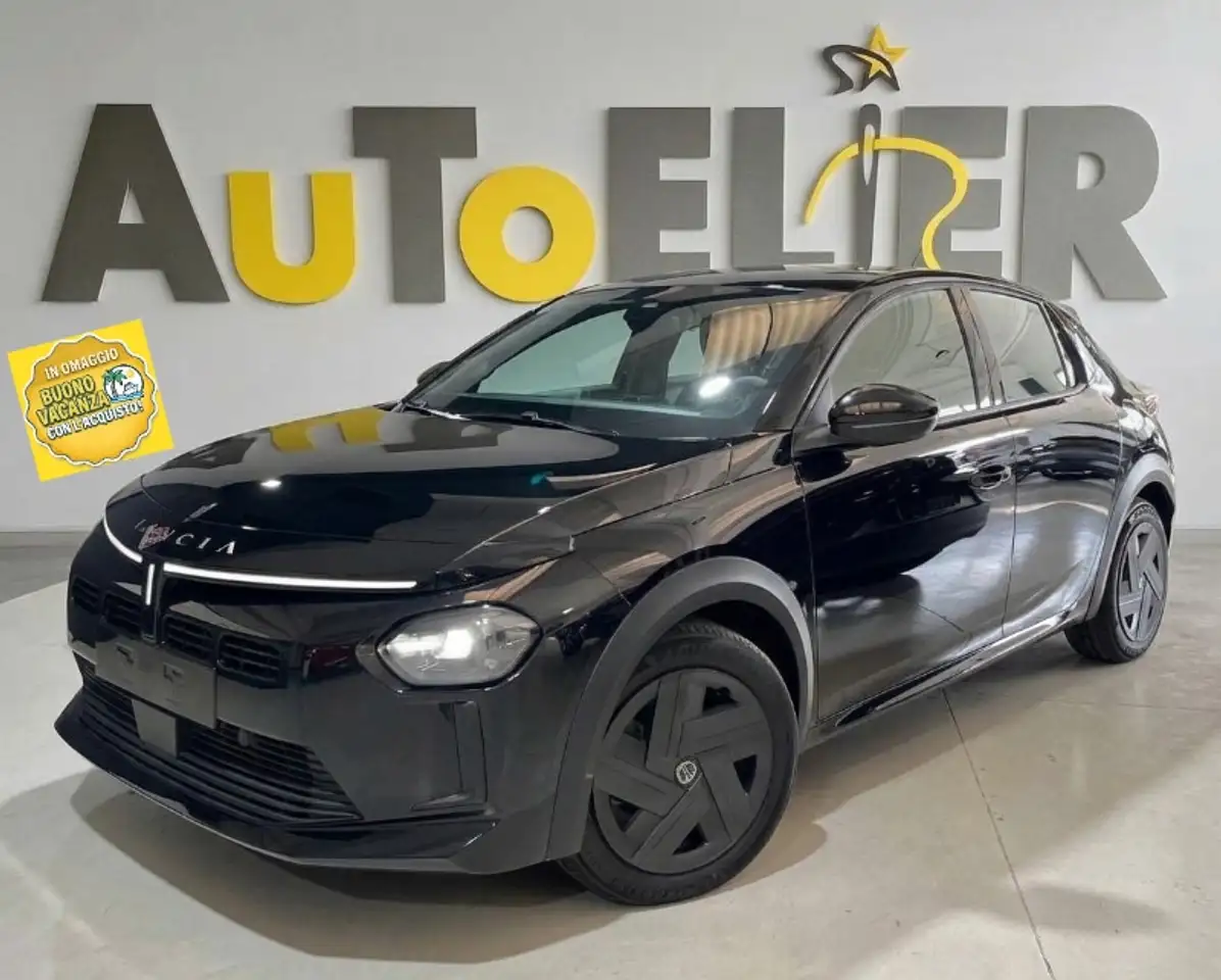 Lancia Ypsilon
