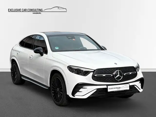 Mercedes-Benz GLC view 3