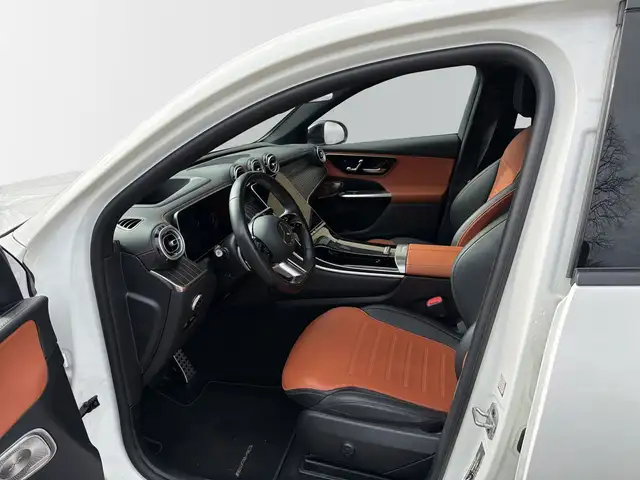 Mercedes-Benz GLC view 8