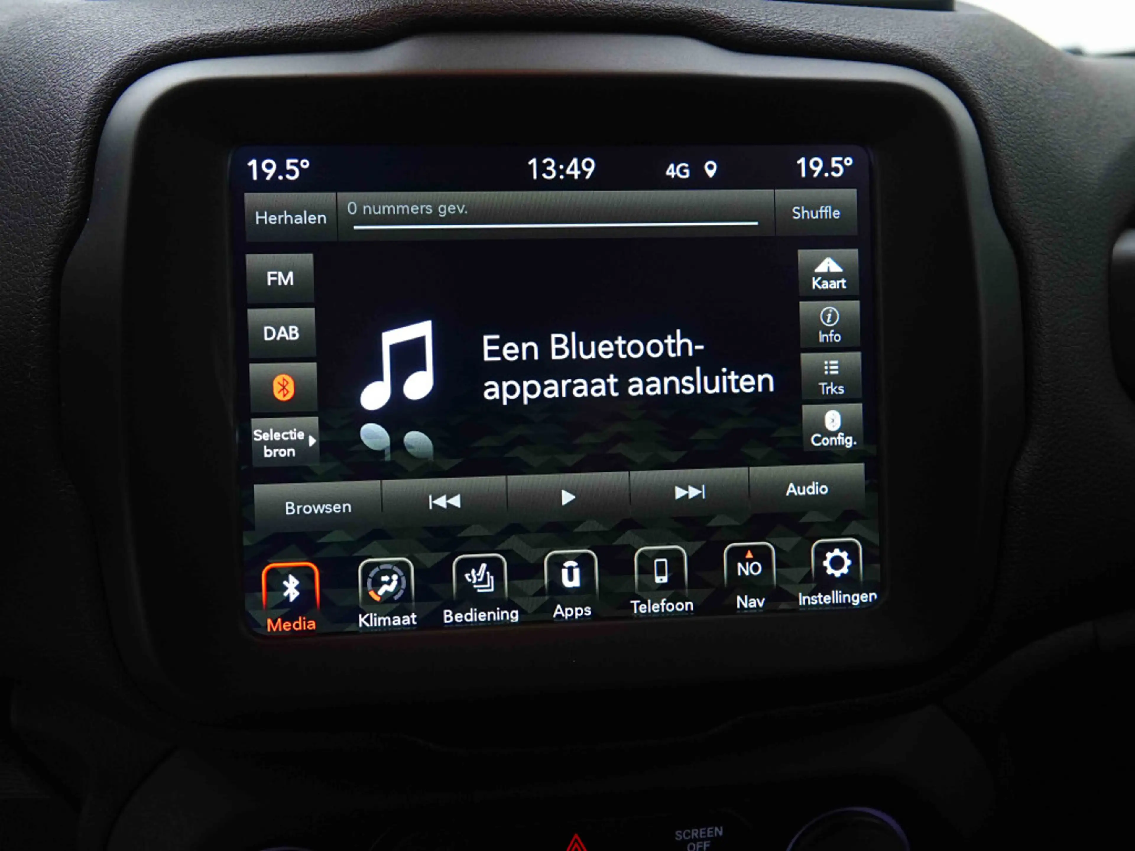 Jeep Renegade 1.0 T3 120 | Black Line | GPS | Camera | Heated Seats — photo 10