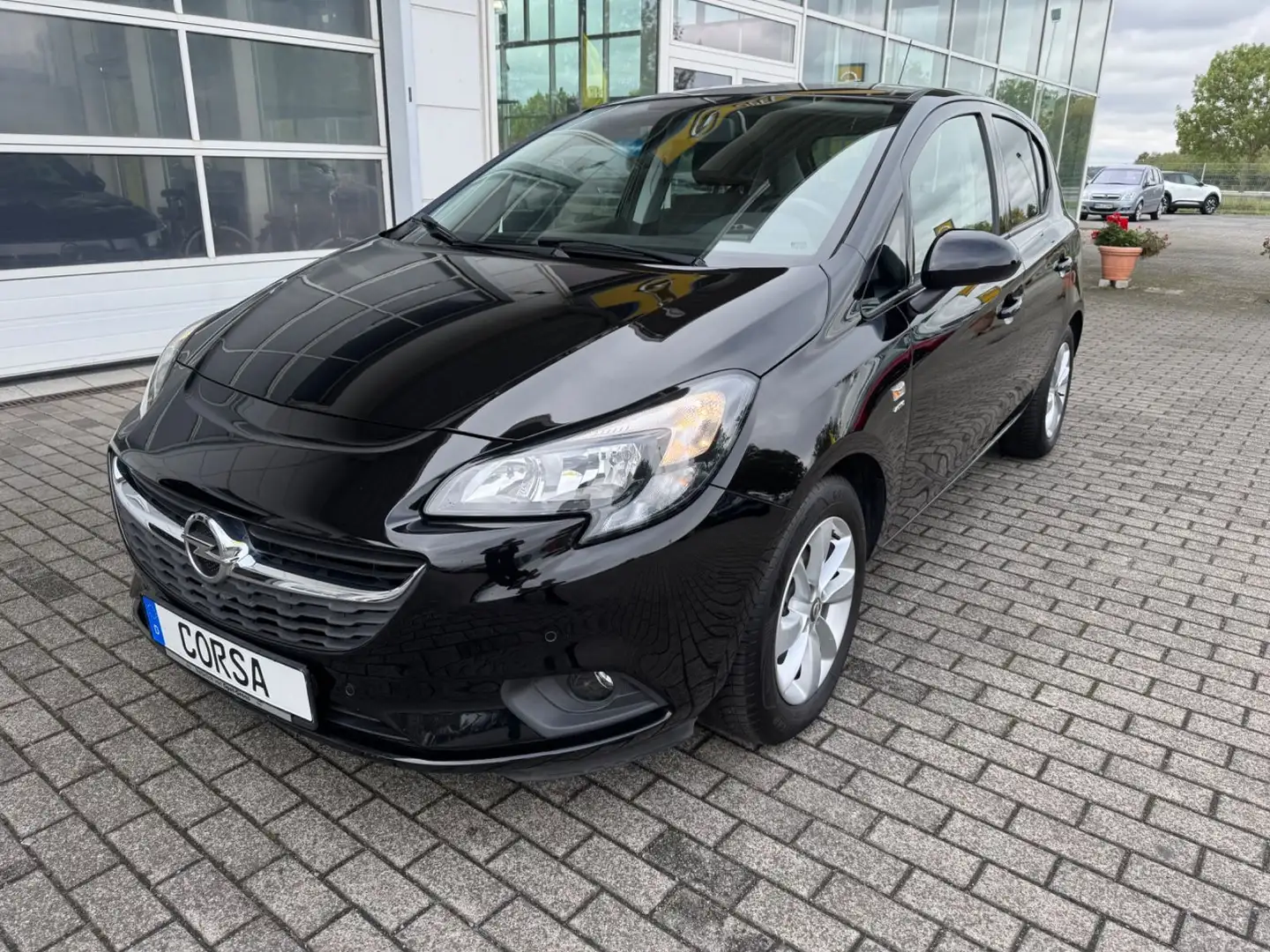 Opel Corsa E Active Schwarz - 1