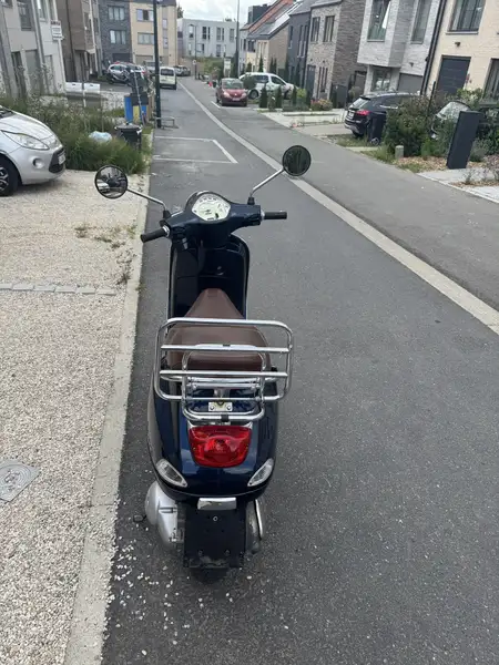 Vespa LX 125 - foto 4