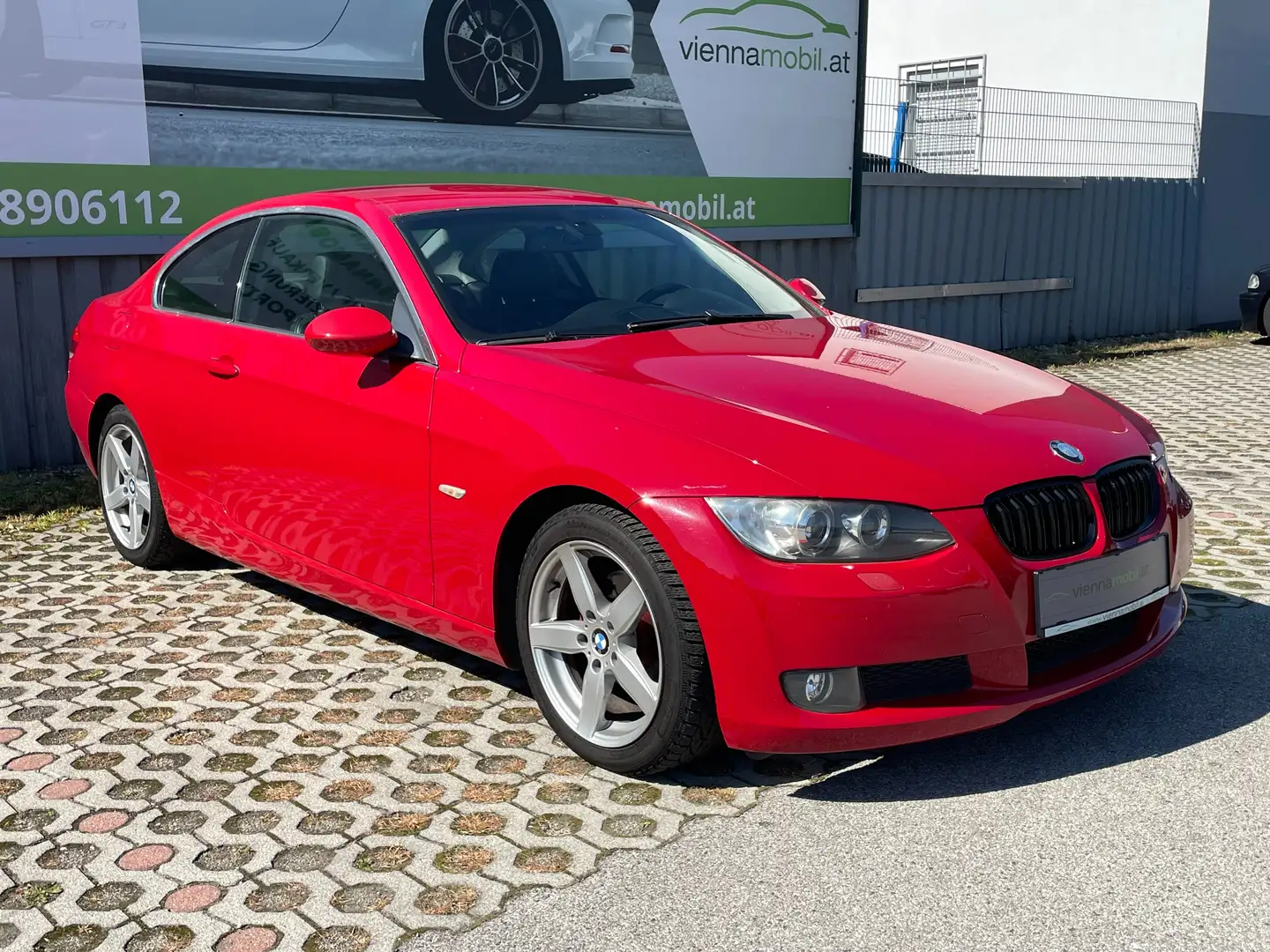 BMW 320 320i Coupé * Lückenlos Servicegepflegt * Rot - 1