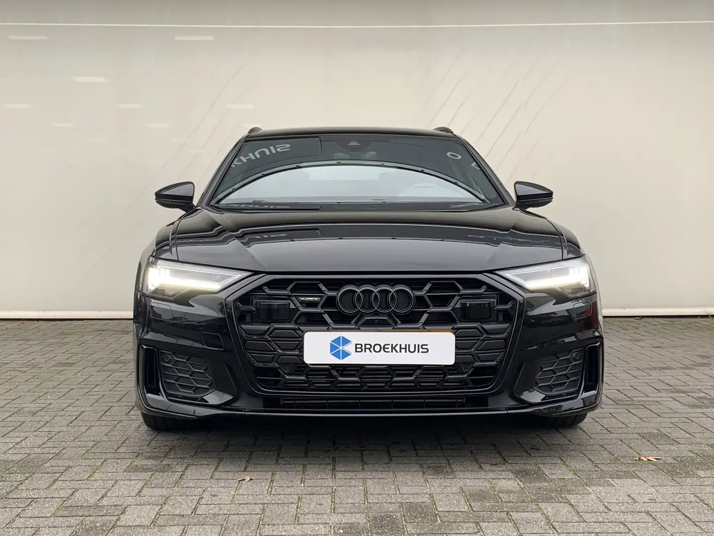 Audi A6 Avant 55 TFSI e quattro Pro Line S Competition Air Zwart - 2