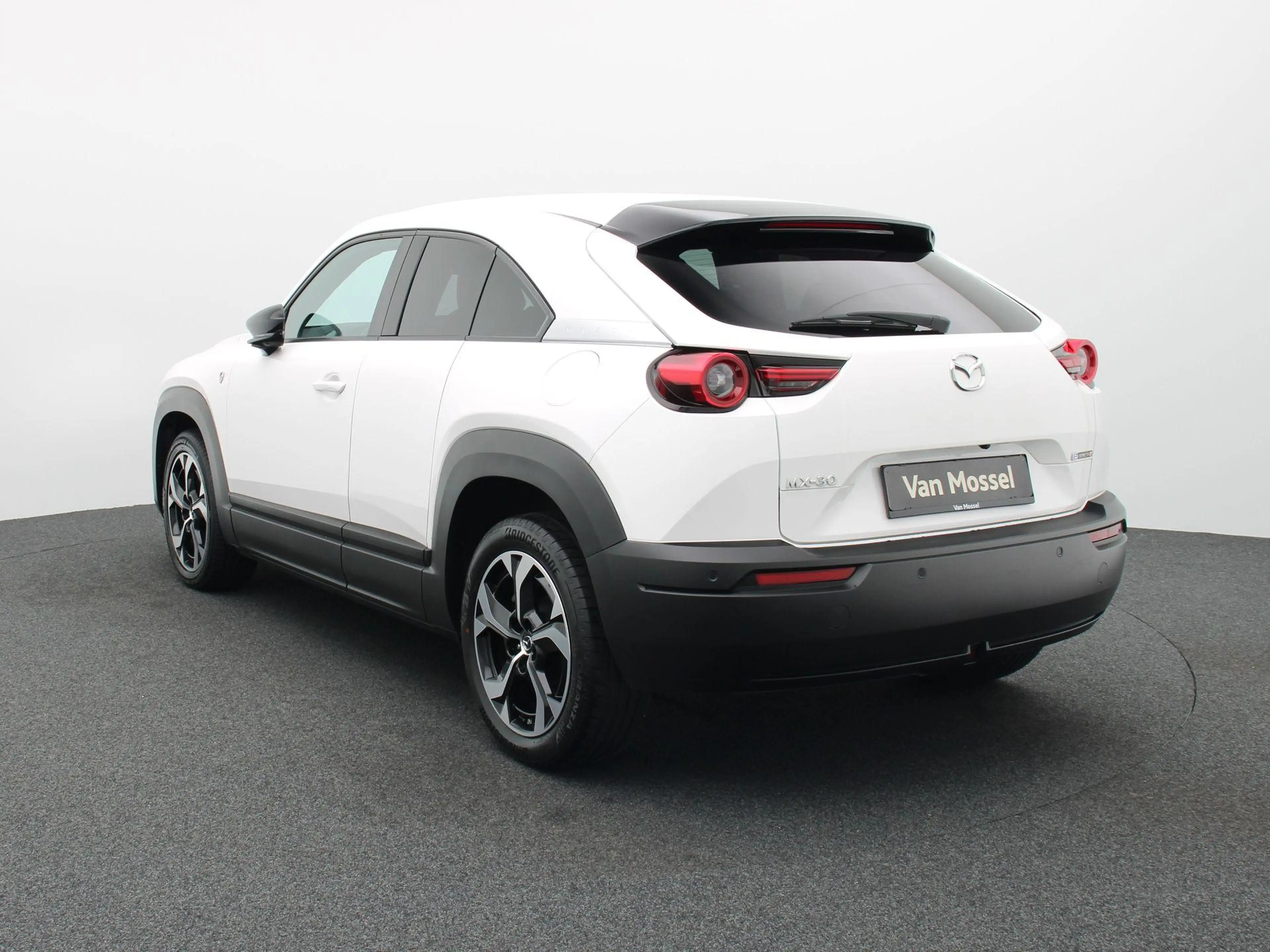 Mazda MX-30 e-SKYACTIV R-EV 166 pk Makoto — photo 2