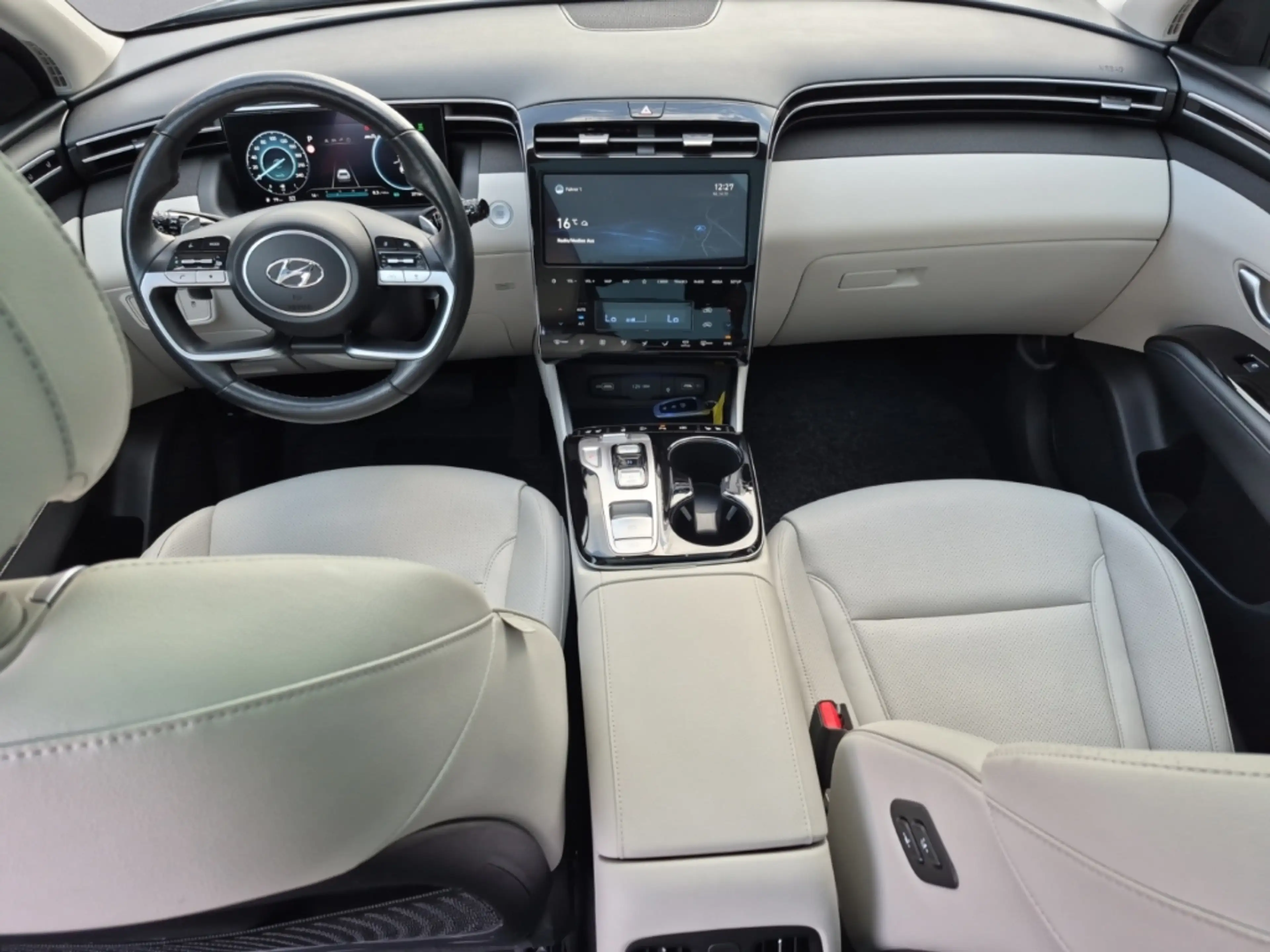 Hyundai TUCSON 1.6 Mild-Hybrid 4WD Pano el.Heckkl. ACC Klimasitze — photo 14