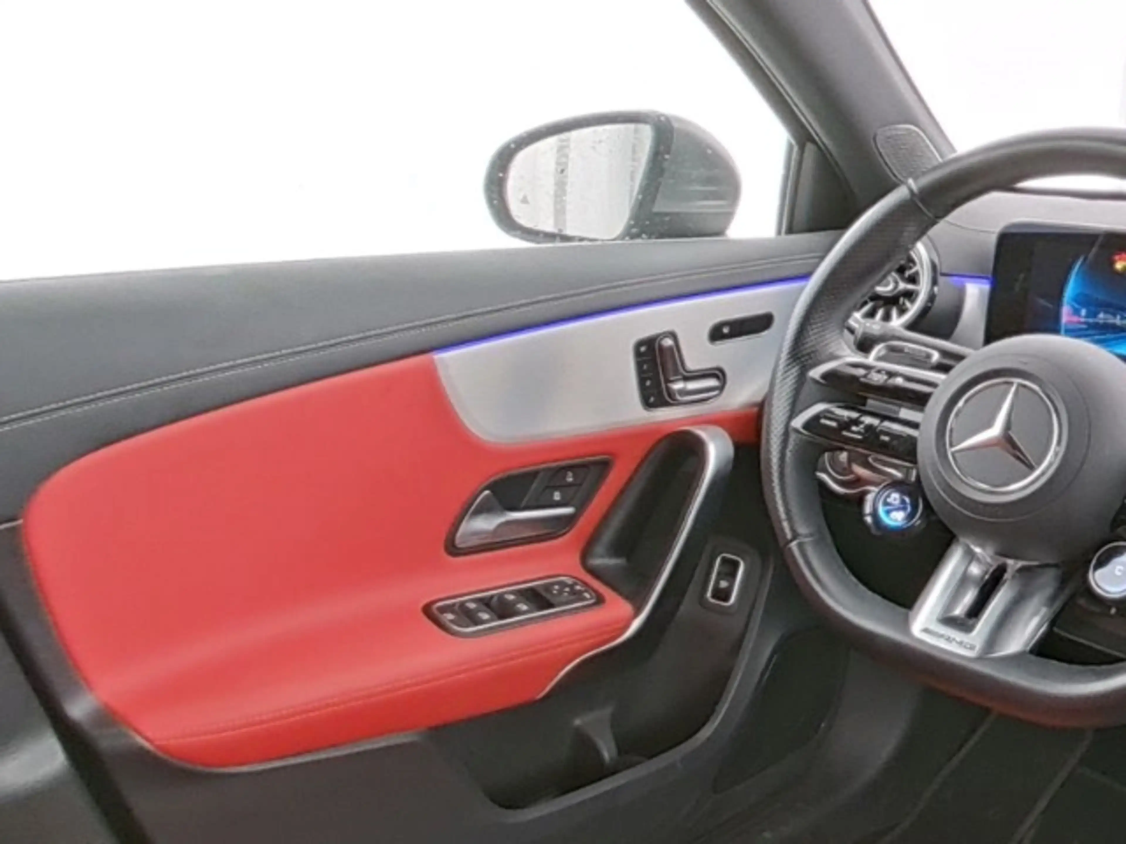 Mercedes-Benz A 35 AMG 4Matic Premium+ Leder AHK Standheizung — photo 9