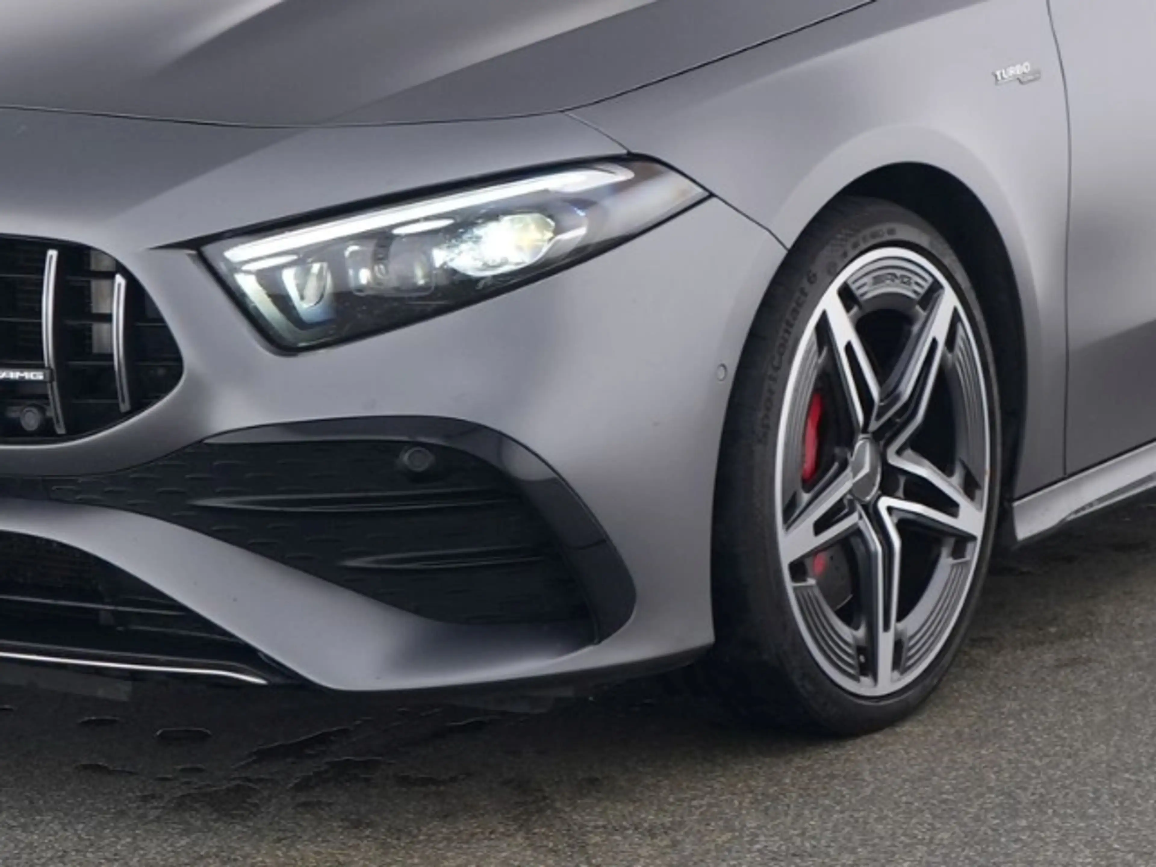 Mercedes-Benz A 35 AMG 4Matic Premium+ Leder AHK Standheizung — photo 4