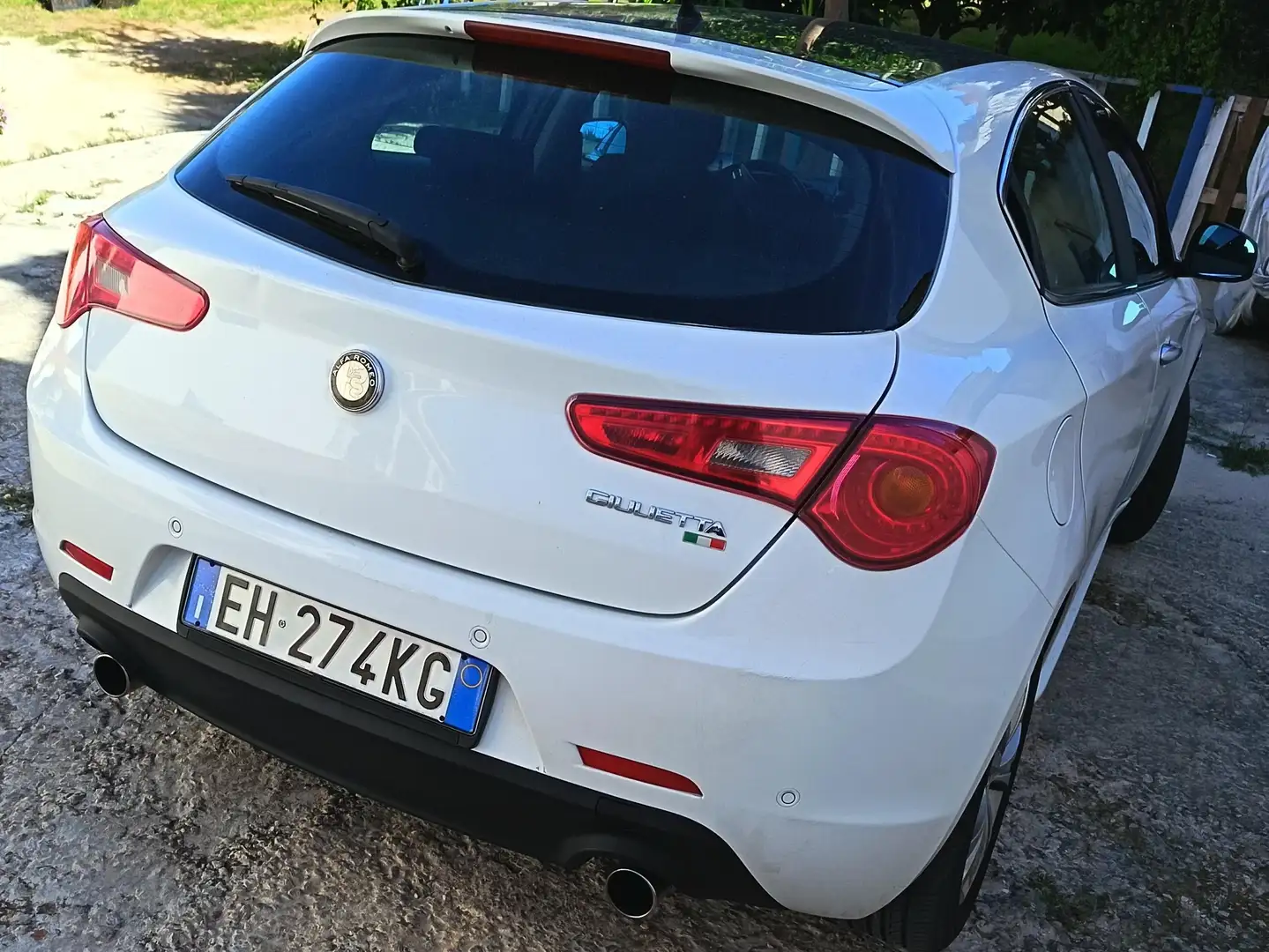 Alfa Romeo Giulietta Giulietta III 2010 2.0 jtdm-2 Progression 140cv Bianco - 1