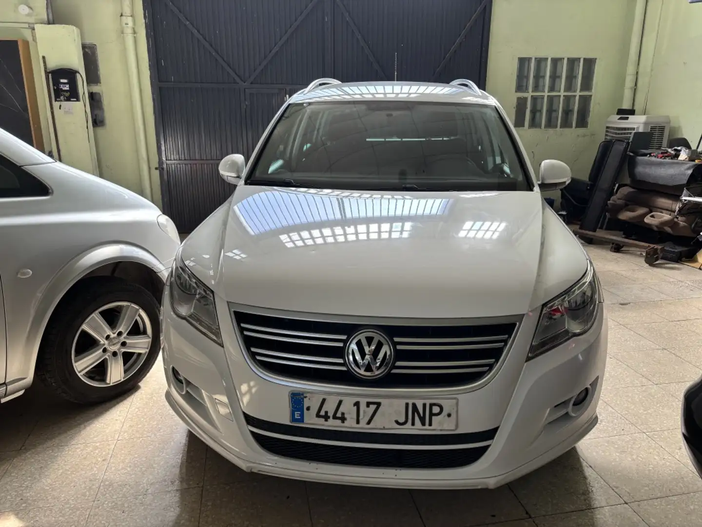 Volkswagen Tiguan 2.0TDI +Motion Blanc - 1