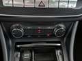 Mercedes-Benz A 180 A 180 AMG Line LED+NAVI+PDC+SHZ+TEMP+ AMG Sport BC crna - thumbnail 22