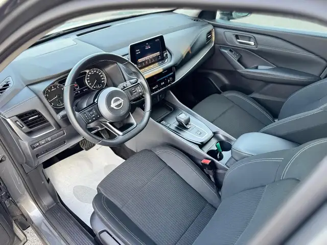 Nissan Qashqai view 6