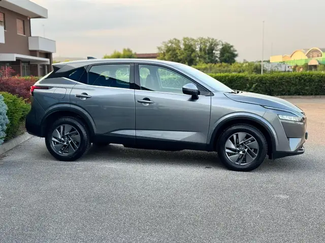 Nissan Qashqai view 29