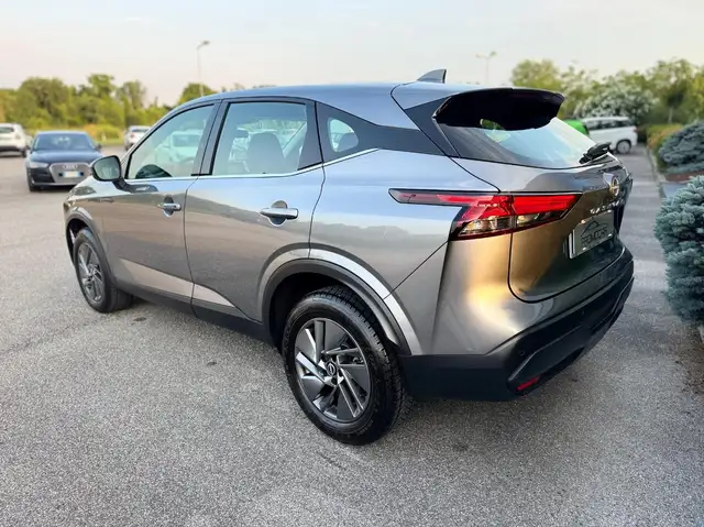 Nissan Qashqai view 5