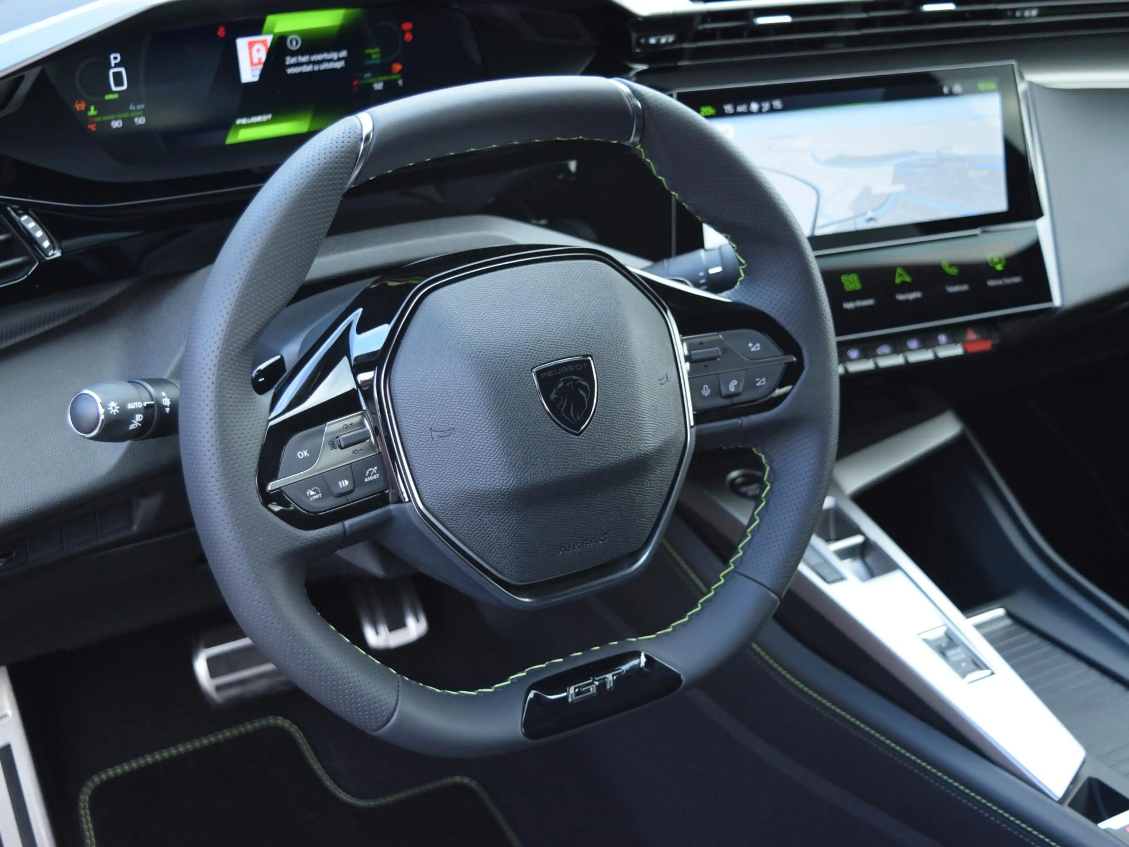 Peugeot 408 1.2 GT Exclusive Hybrid 145 UIT VOORRAAD LEVERBAAR — photo 6