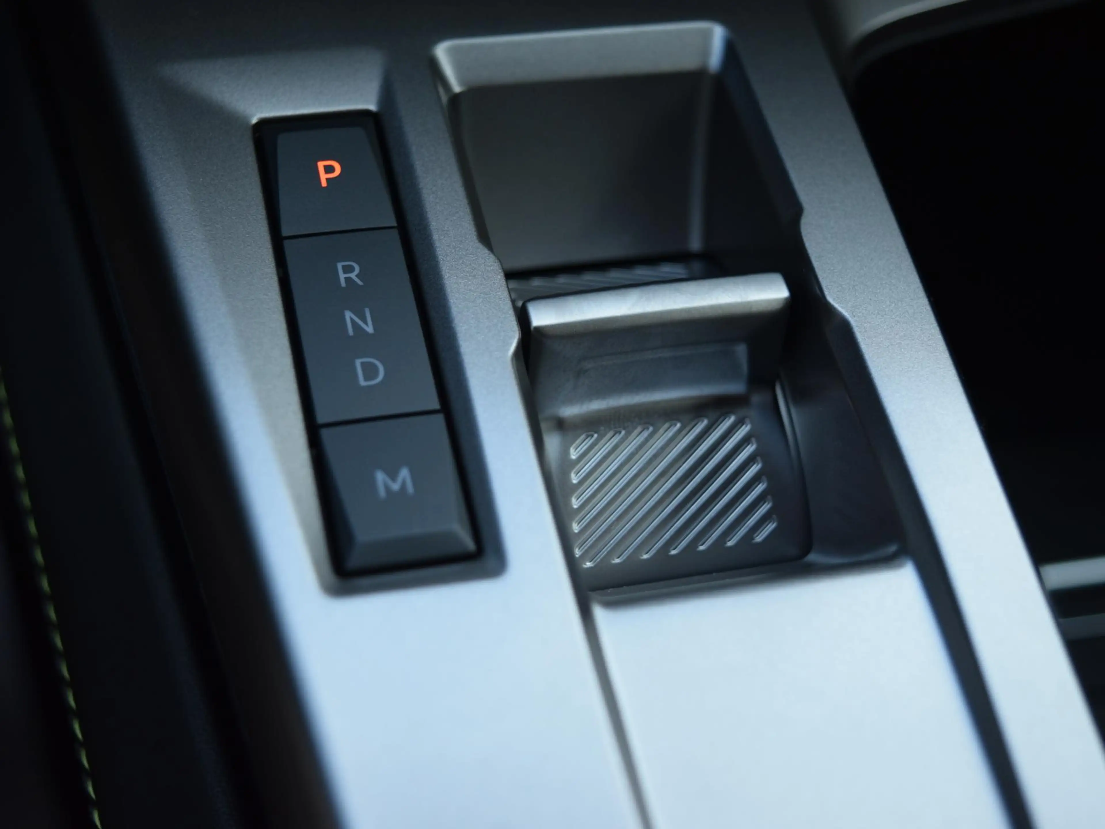 Peugeot 408 1.2 GT Exclusive Hybrid 145 UIT VOORRAAD LEVERBAAR — photo 15