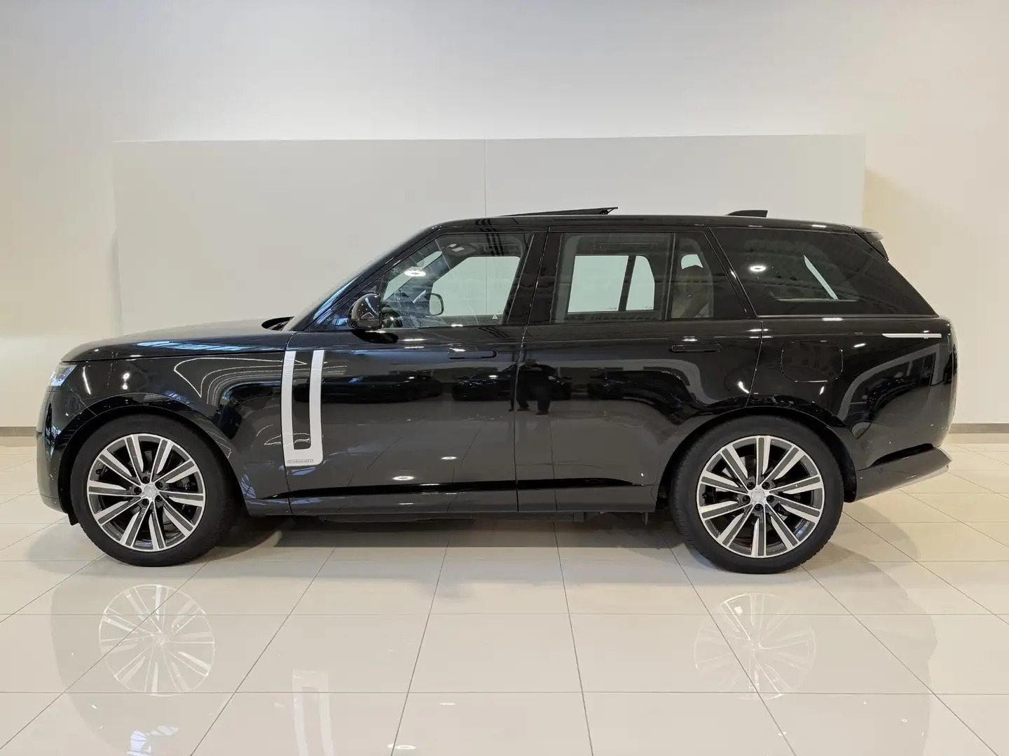 Land Rover Range Rover 3.0 P460e Autobiography PHEV Schwarz - 2