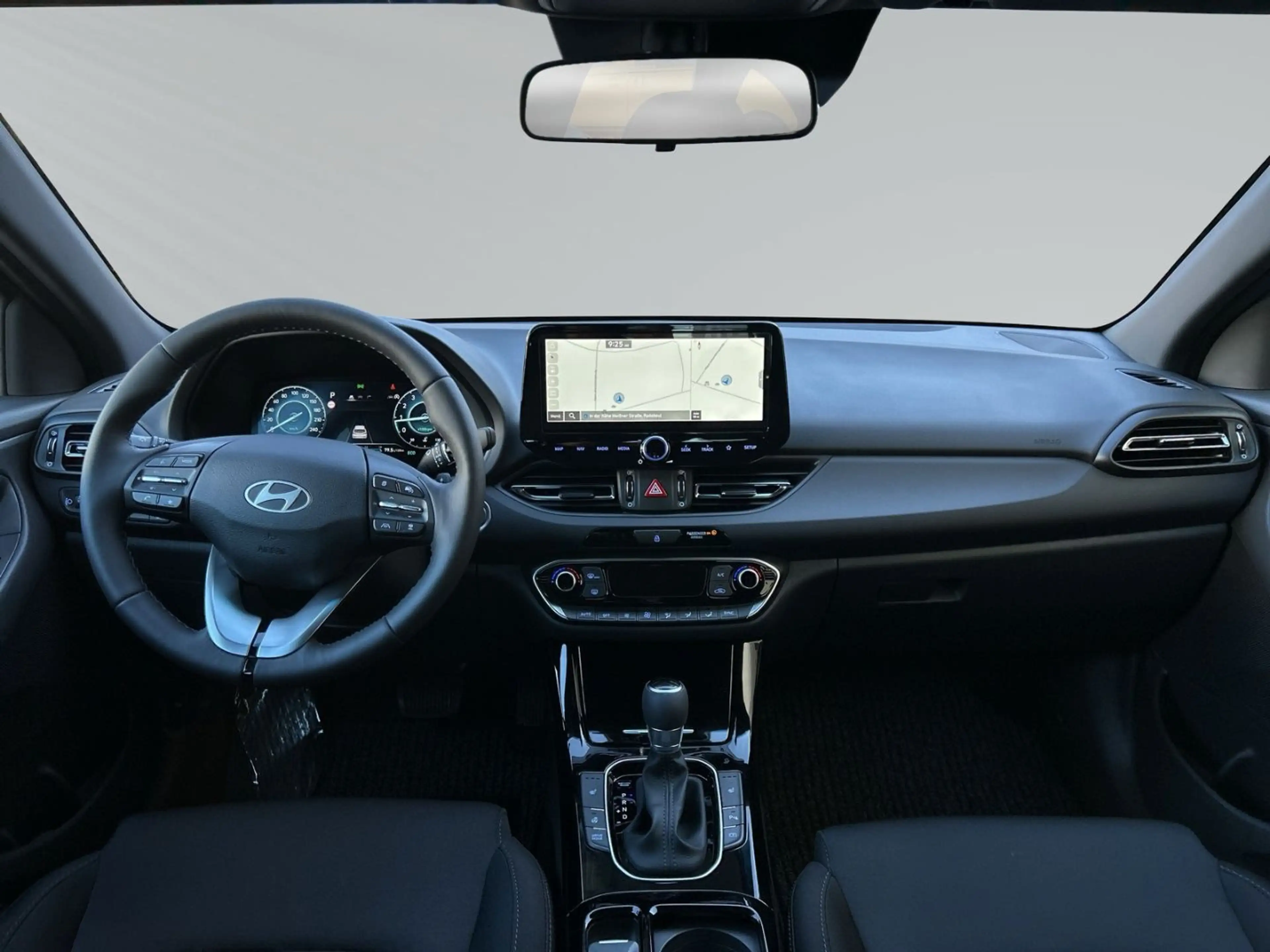 Hyundai i30 Kombi 1.5T DCT ADVANTAGE LED Navi Plus-Paket — photo 10