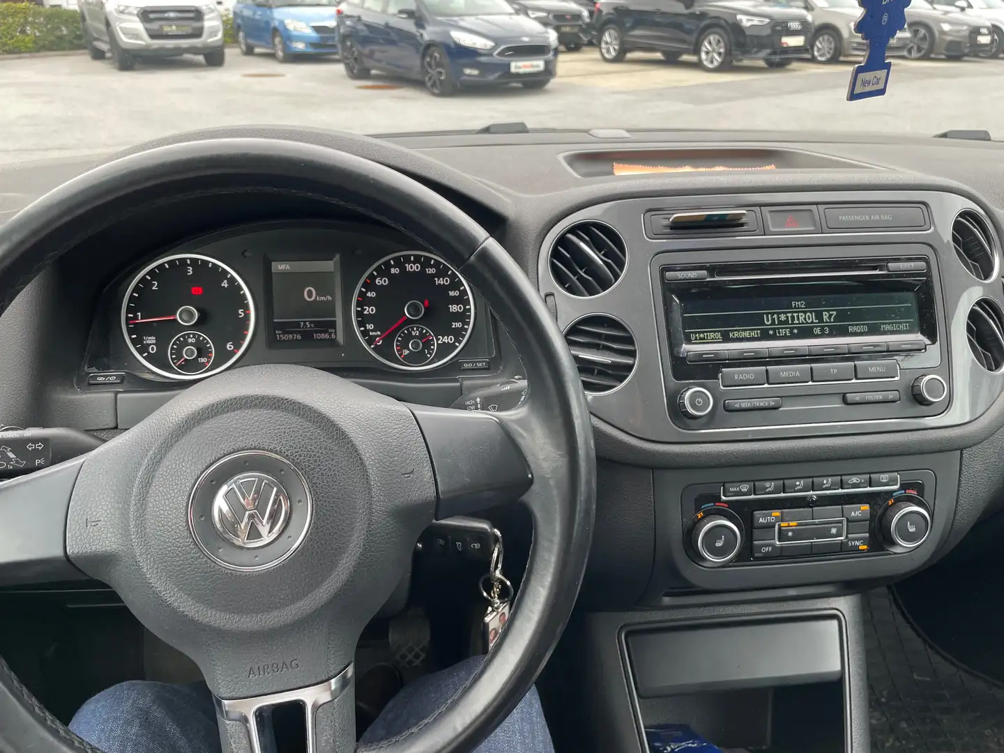 Volkswagen Tiguan Tiguan 2,0 TDI Style BMT DPF Style Schwarz - 1