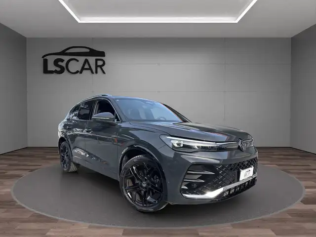 Volkswagen Tiguan 2.0 tdi R-Line 150cv dsg~Unipro~Promo~Finanziament