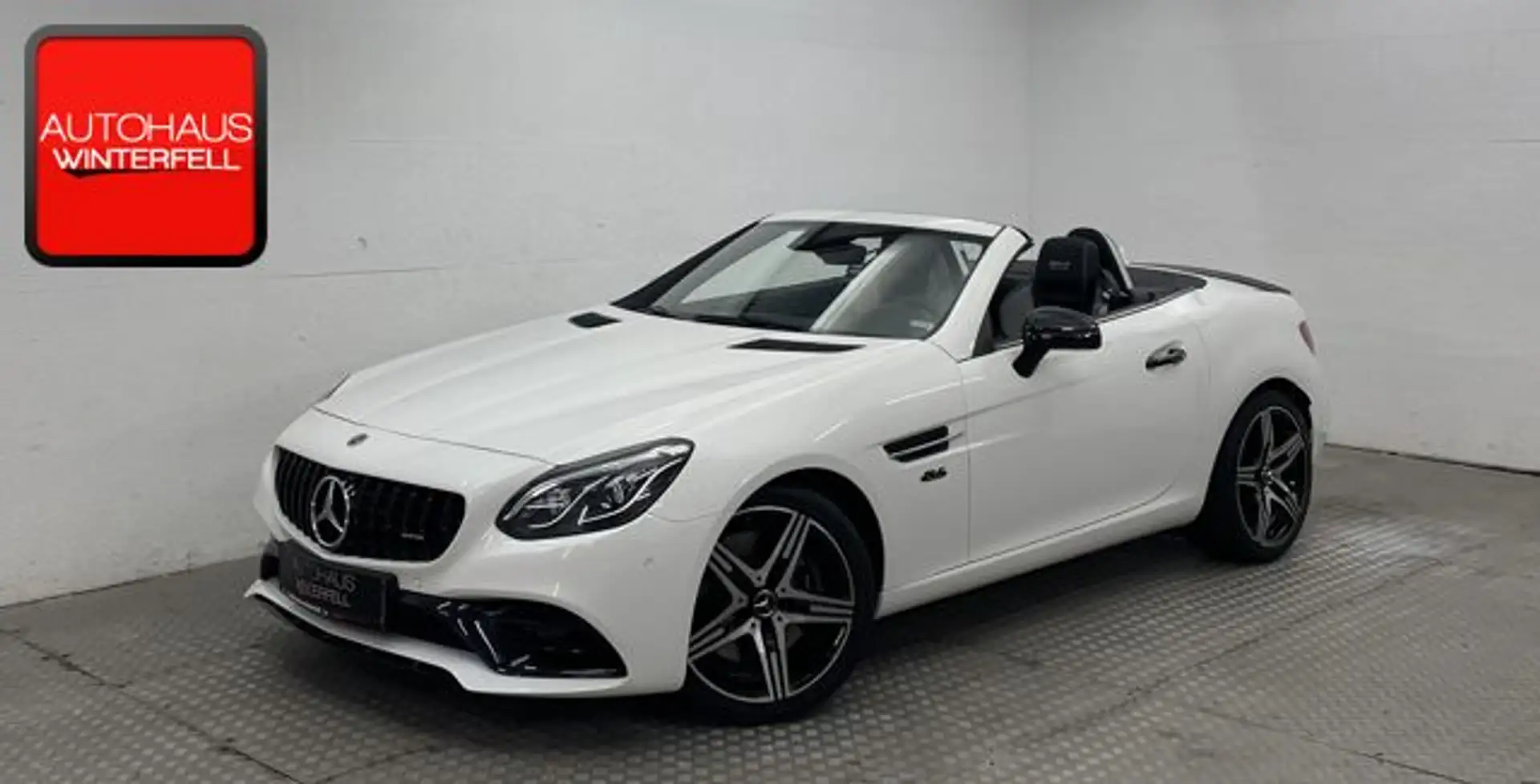 Mercedes-Benz SLC 200 AMG FINAL EDITION PANO+LED+MEMO+AIRSCARF Fehér - 2