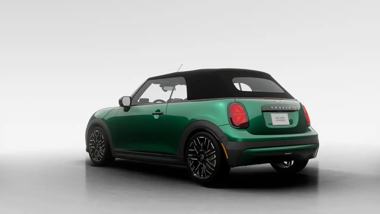 MINI Convertible снимка MINI Convertible