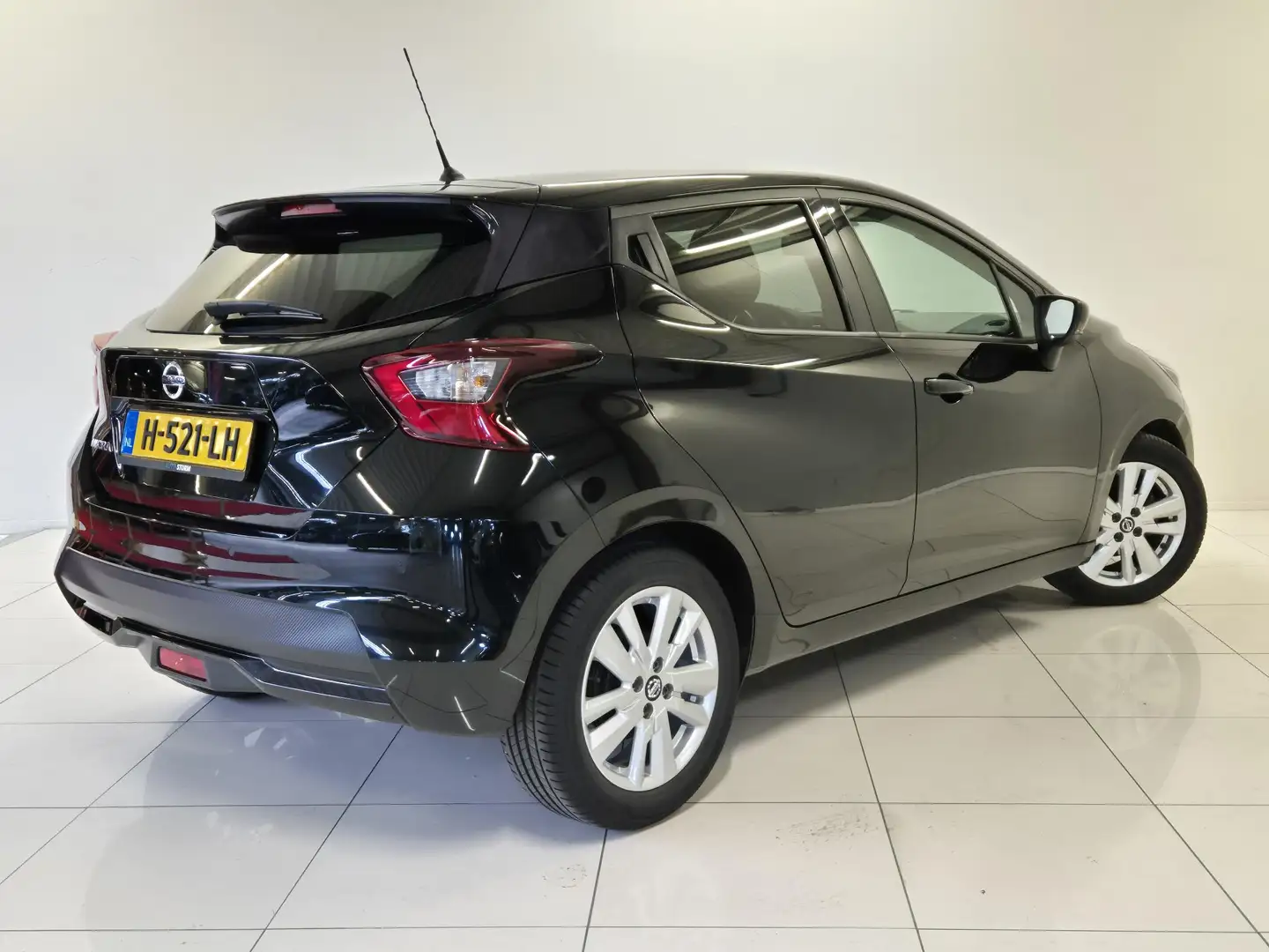 Nissan Micra 1.0 IG-T N-Connecta Automaat | Apple CarPlay / And Nero - 2
