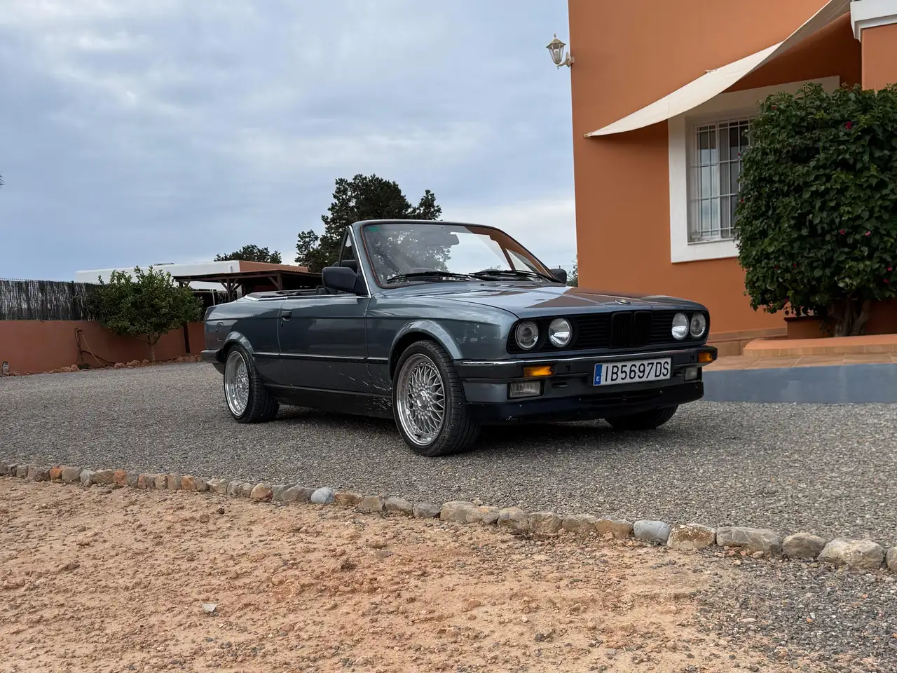 BMW 325i Cabriolet, foto 1