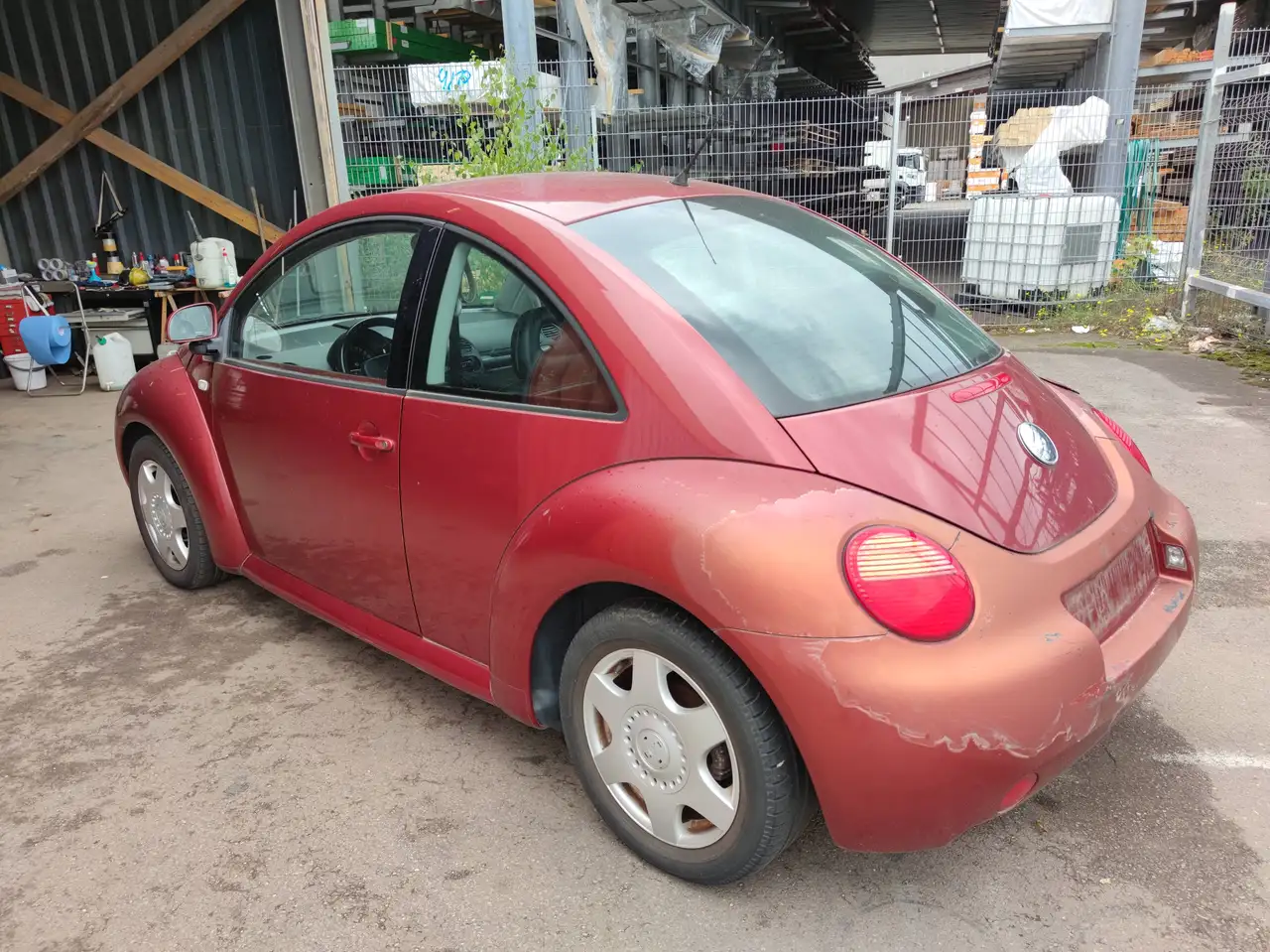 Volkswagen New Beetle 2.0, foto 5