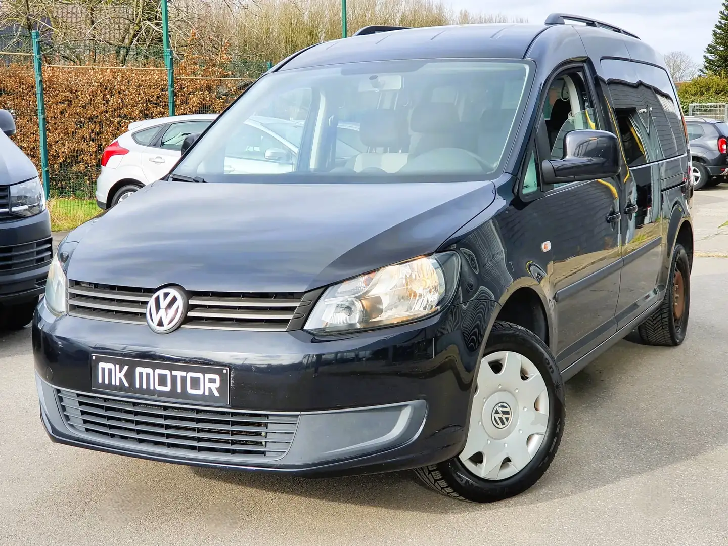 Volkswagen Caddy 🟢1.2 ESSENCE 105CV DOUBLE CABINE - 5 PLACES Чорний - 1