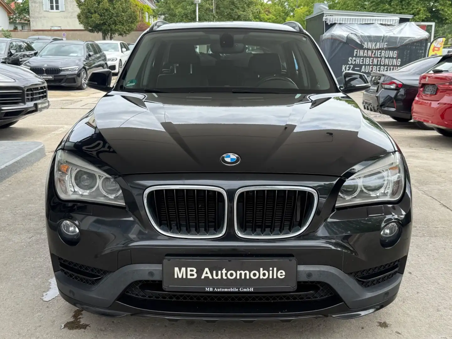 BMW X1 18d xDrive Sport Line*XENON*PANO*AHK* Negro - 2