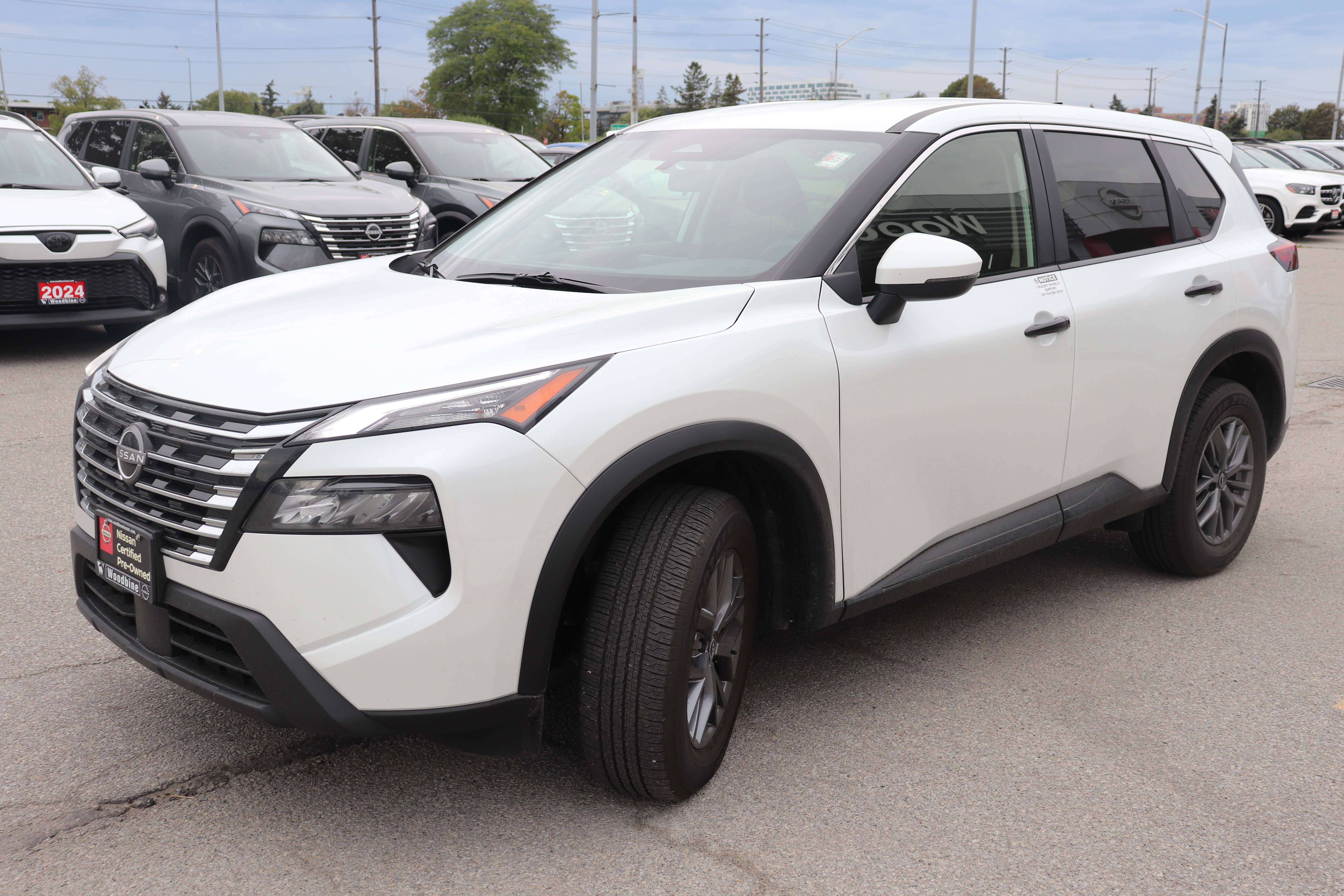 2026 Nissan Rogue S AWD|CLEAN CARFAX|LOW KMS|CARPLAY|HEATED SEATS — photo 1