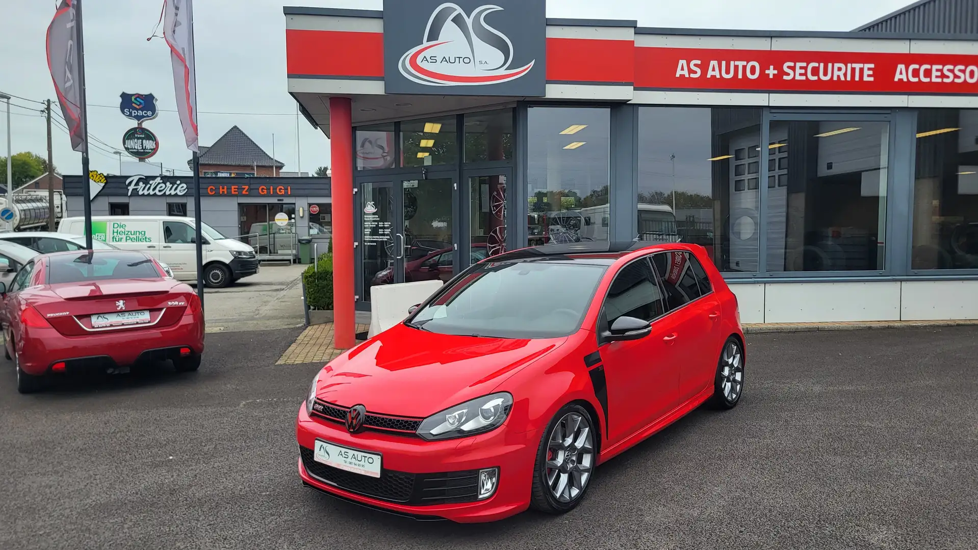 Volkswagen Golf GTI Golf VI Berline 5P 2.0 TSI 235cv "35 Years" DSG Rouge - 1