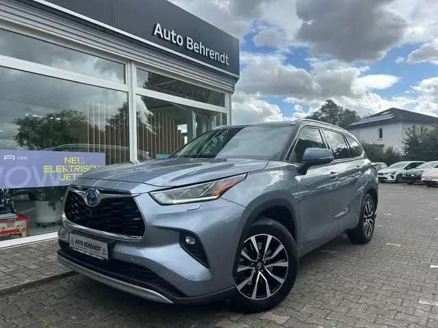 Toyota Highlander 2.5 Hybrid Luxury AWD 7-Sitzer AHK