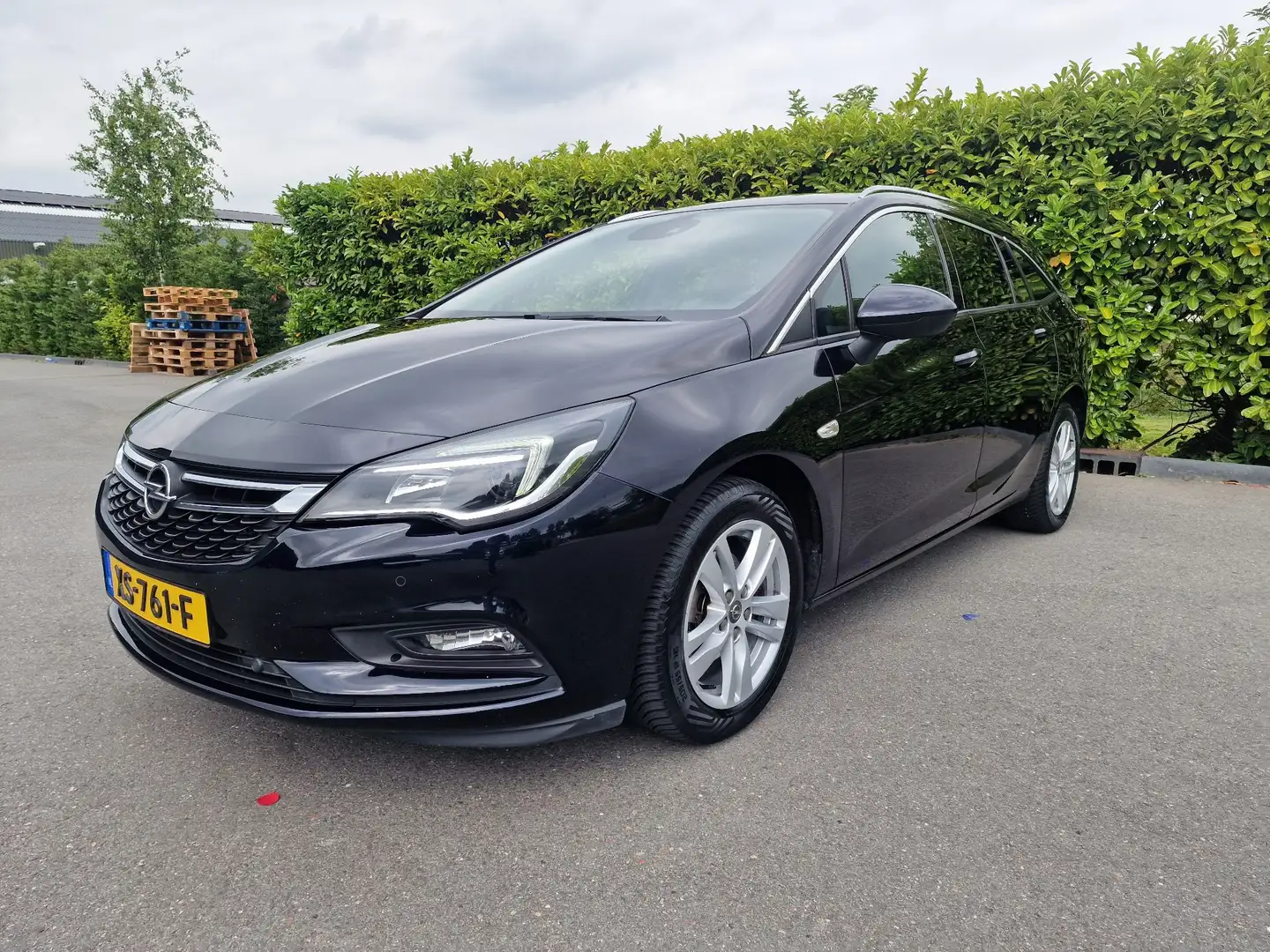 Opel Astra 1.4 Innovation Blauw - 1