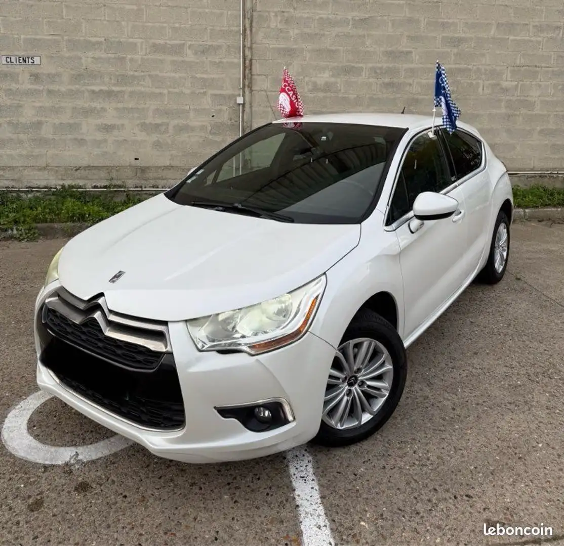 Citroen DS4 Citroën 1.6 HDi 115CV So Chic Année 07-2013 207.000KM Certifié Garantie 6 Mois Wit - 2