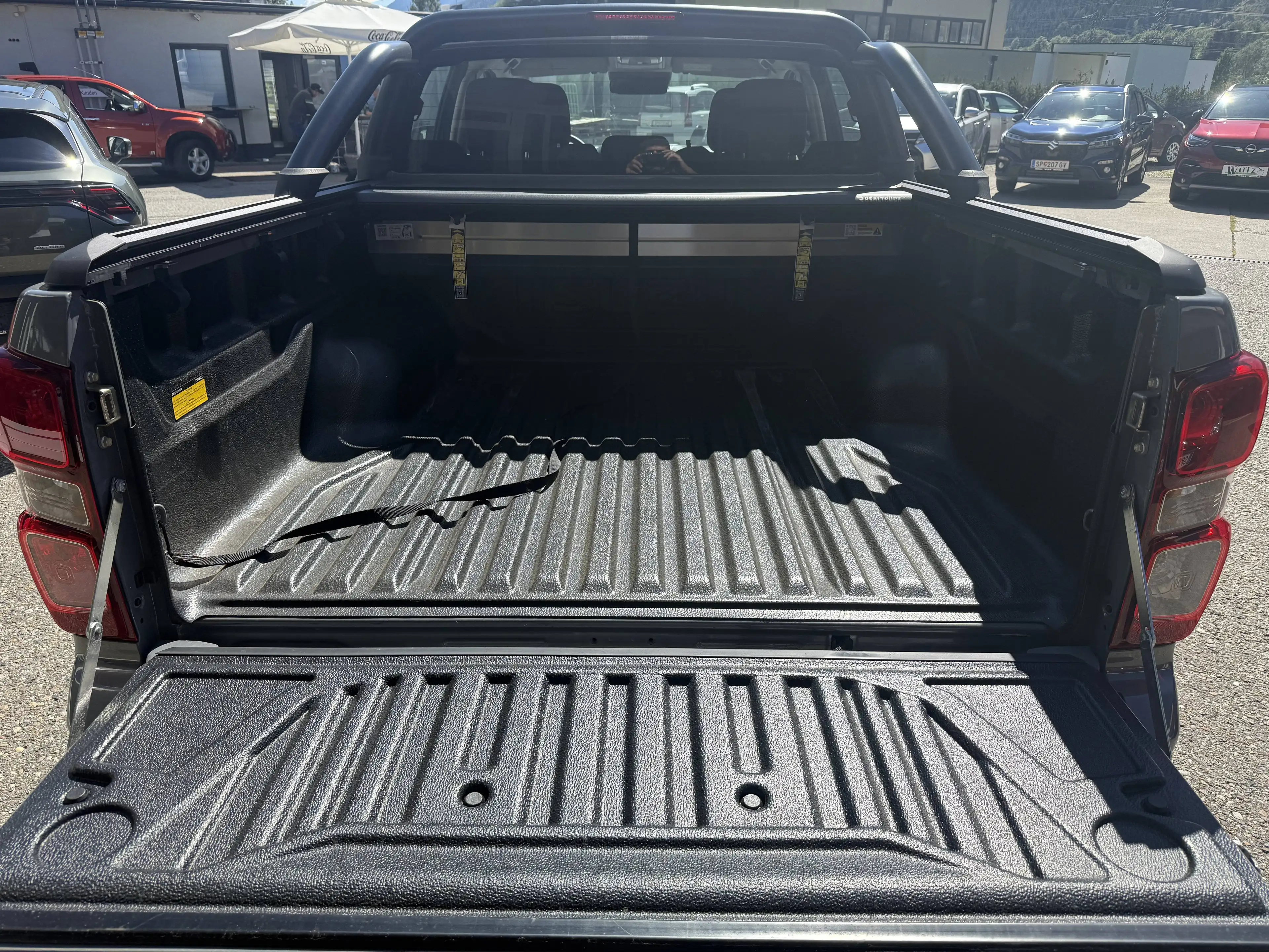 Isuzu D-Max Double Cap 4WD 1.9 LS Automatik — photo 5