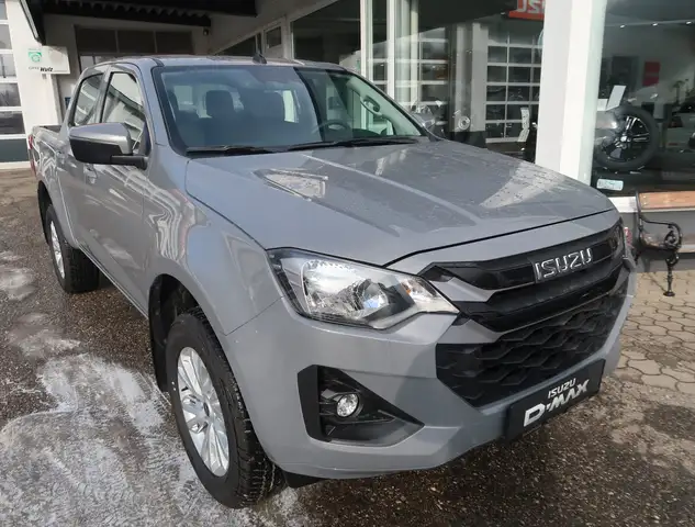 Isuzu D-Max Double Cap 4WD 1.9 LS Automatik Ansicht 2