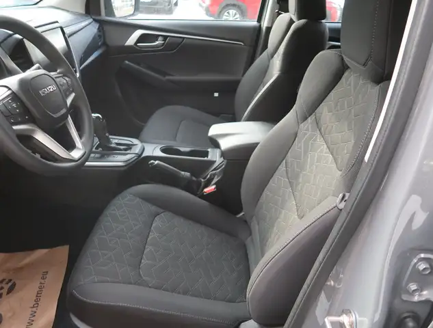 Isuzu D-Max Double Cap 4WD 1.9 LS Automatik Ansicht 8