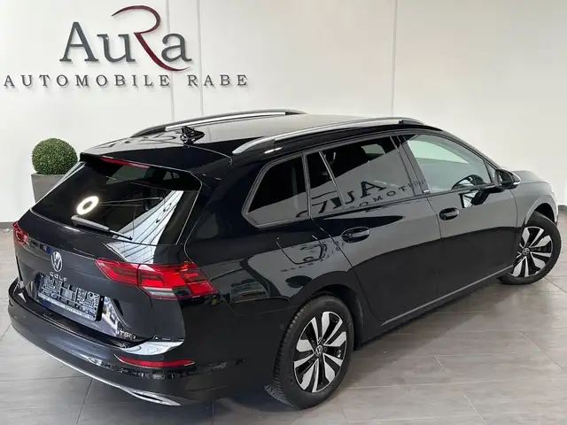 Volkswagen Golf view 5